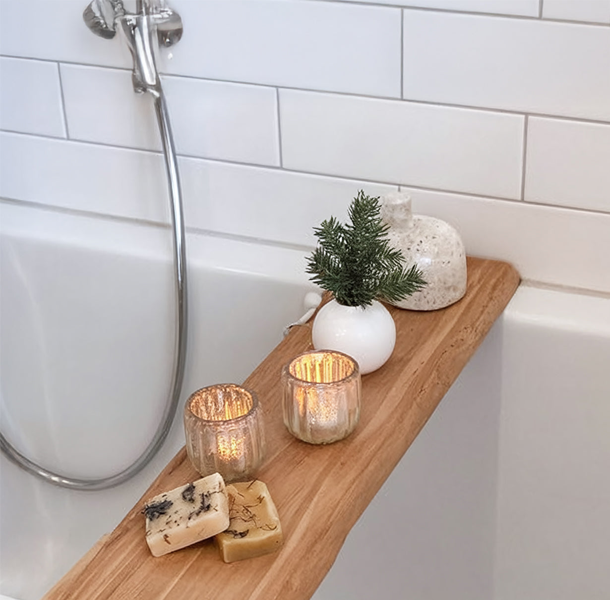 Handcrafted Solid Wood Bathtub Tray – Natural Wooden Bath Caddy for Spa & Relaxation