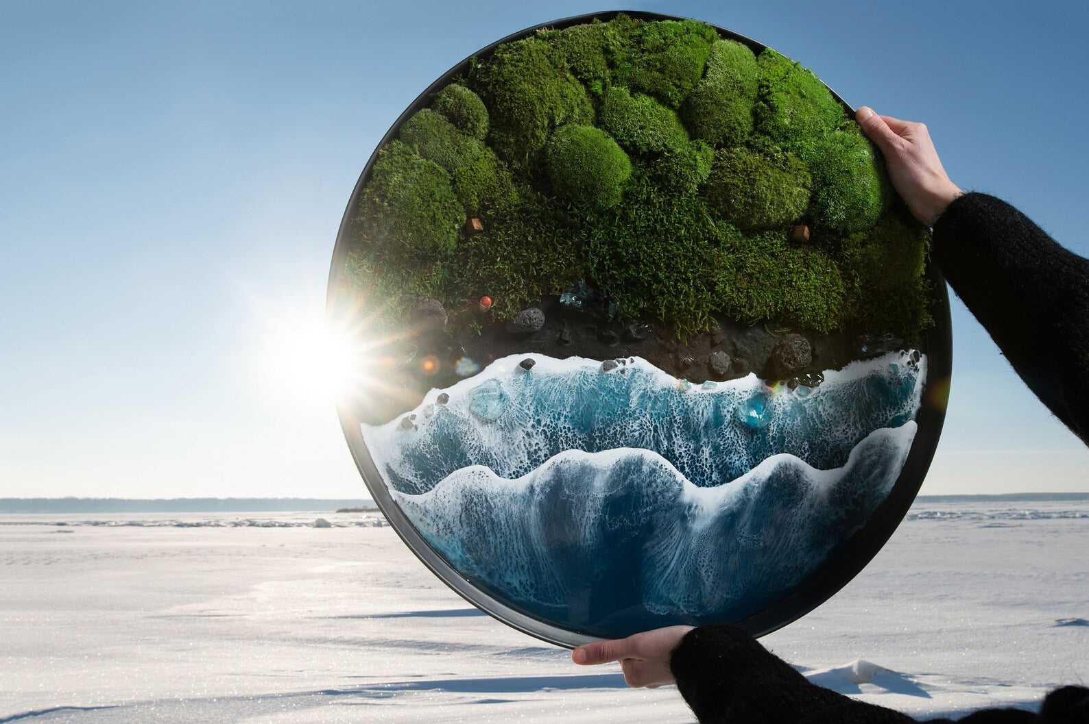 Framed Moss and Resin Sea Art – Botanical Ocean Wave Wall Decor for Coastal Home & Office