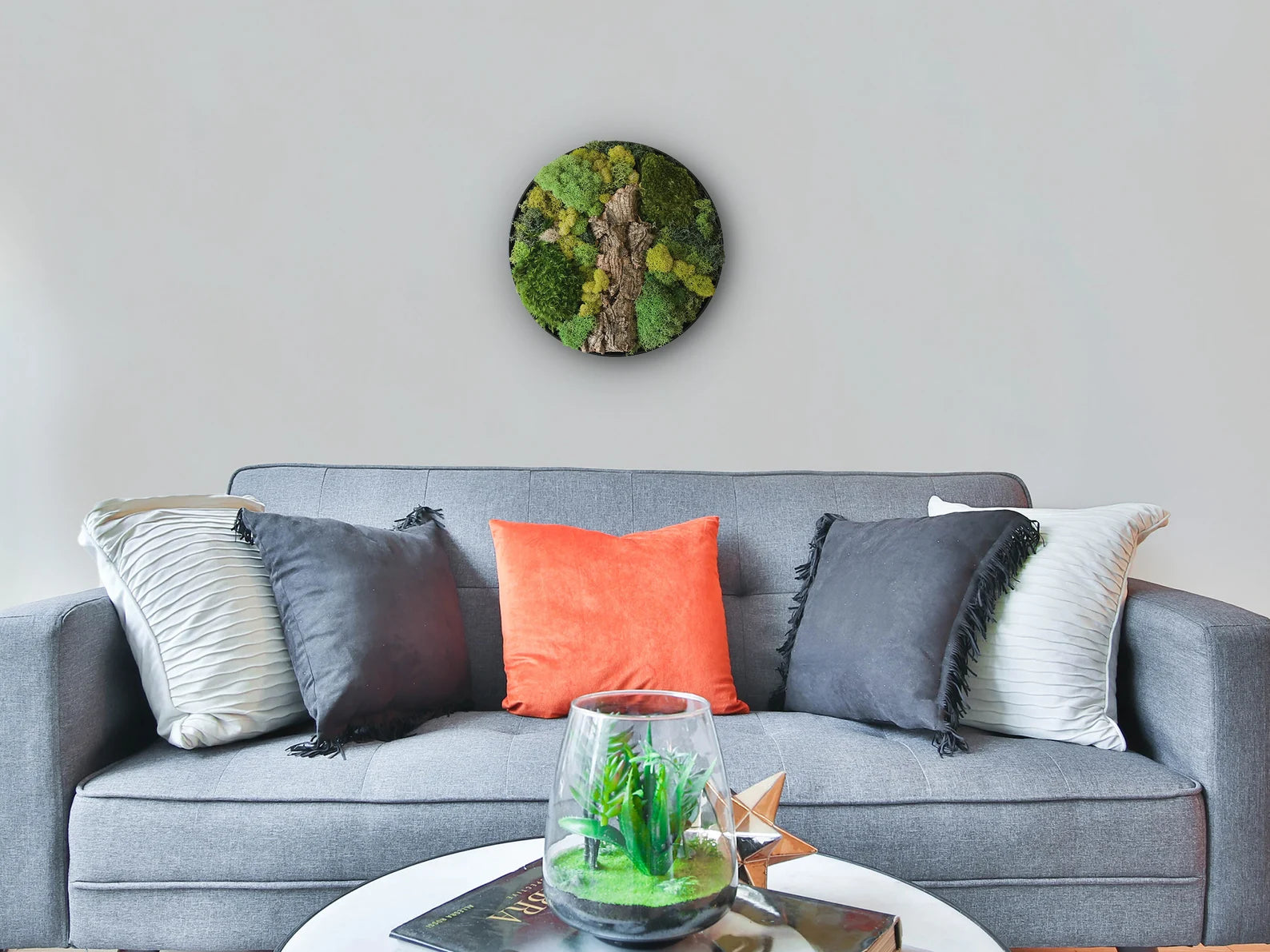Eco-Friendly Round Moss Wall Art | Botanical Vertical Garden Decor for Home & Office