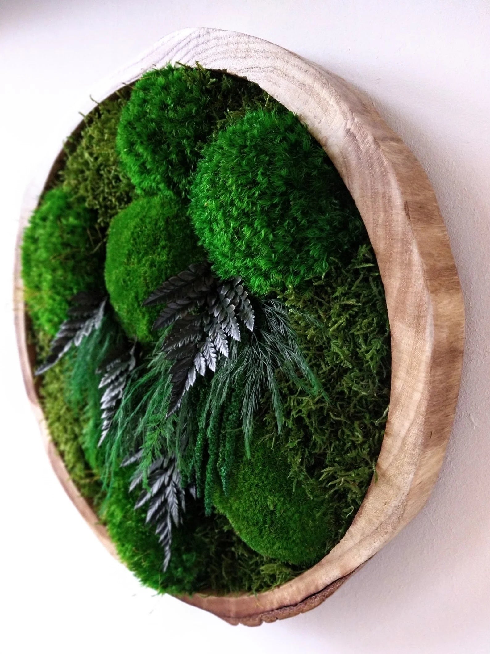 Colorful Round Moss Wall Art – Circle Wall Decor with Preserved Moss & Flowers | Modular Vertical Garden
