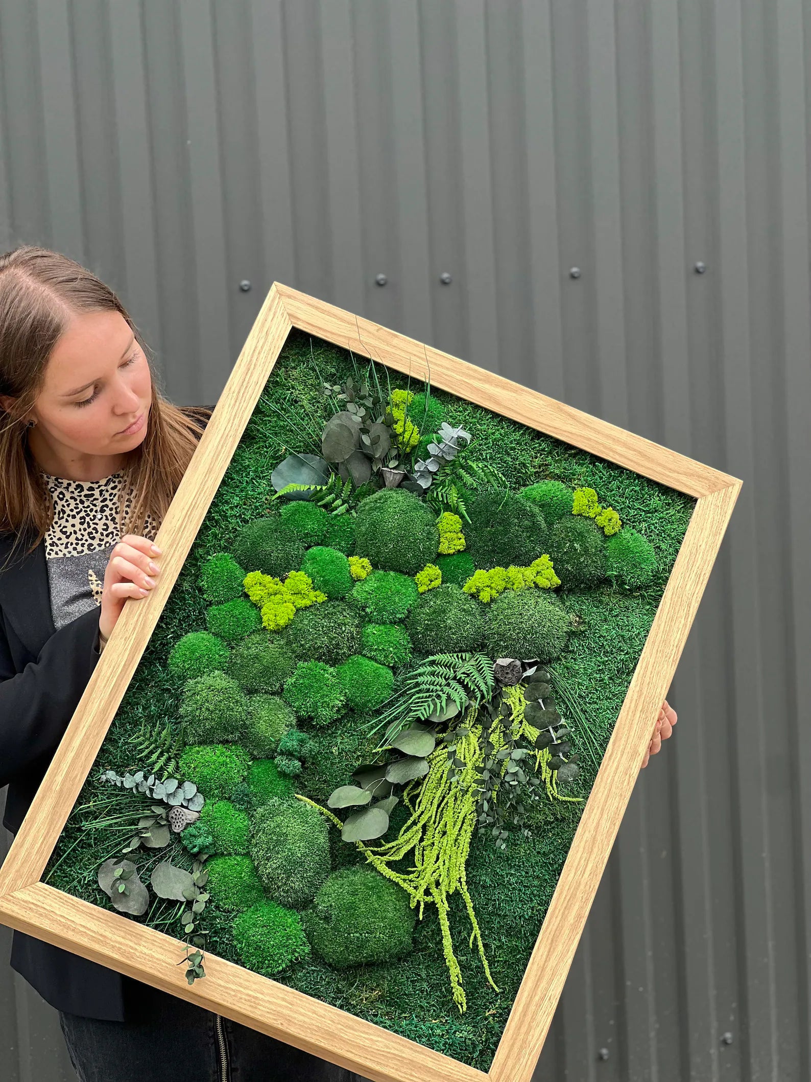 Moss Wall Art – Preserved Stabilized Moss in Wooden Frame for Home Decor