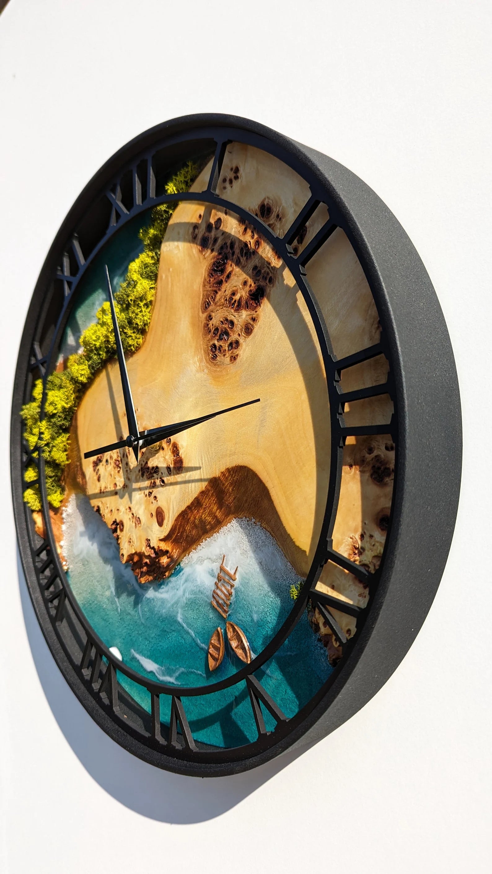 Moss Wood Wall Clock – Handmade Wooden & Metal Clock, Epoxy Resin Design, Preserved Stabilized Moss Wall Art