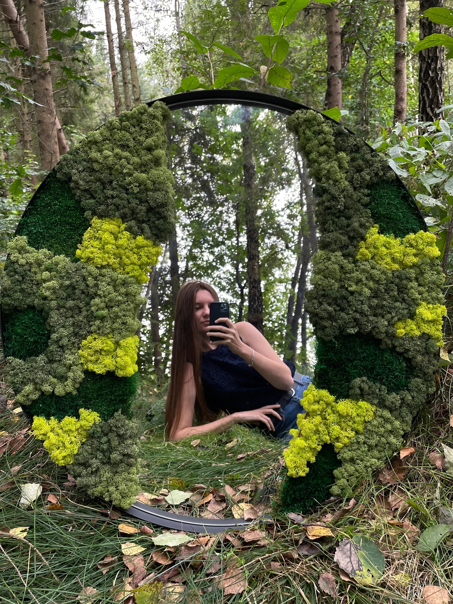 Moss Wall Art Mirror – Metal Frame Circle Mirror with Preserved Moss & Lichen, Botanical Home Decor