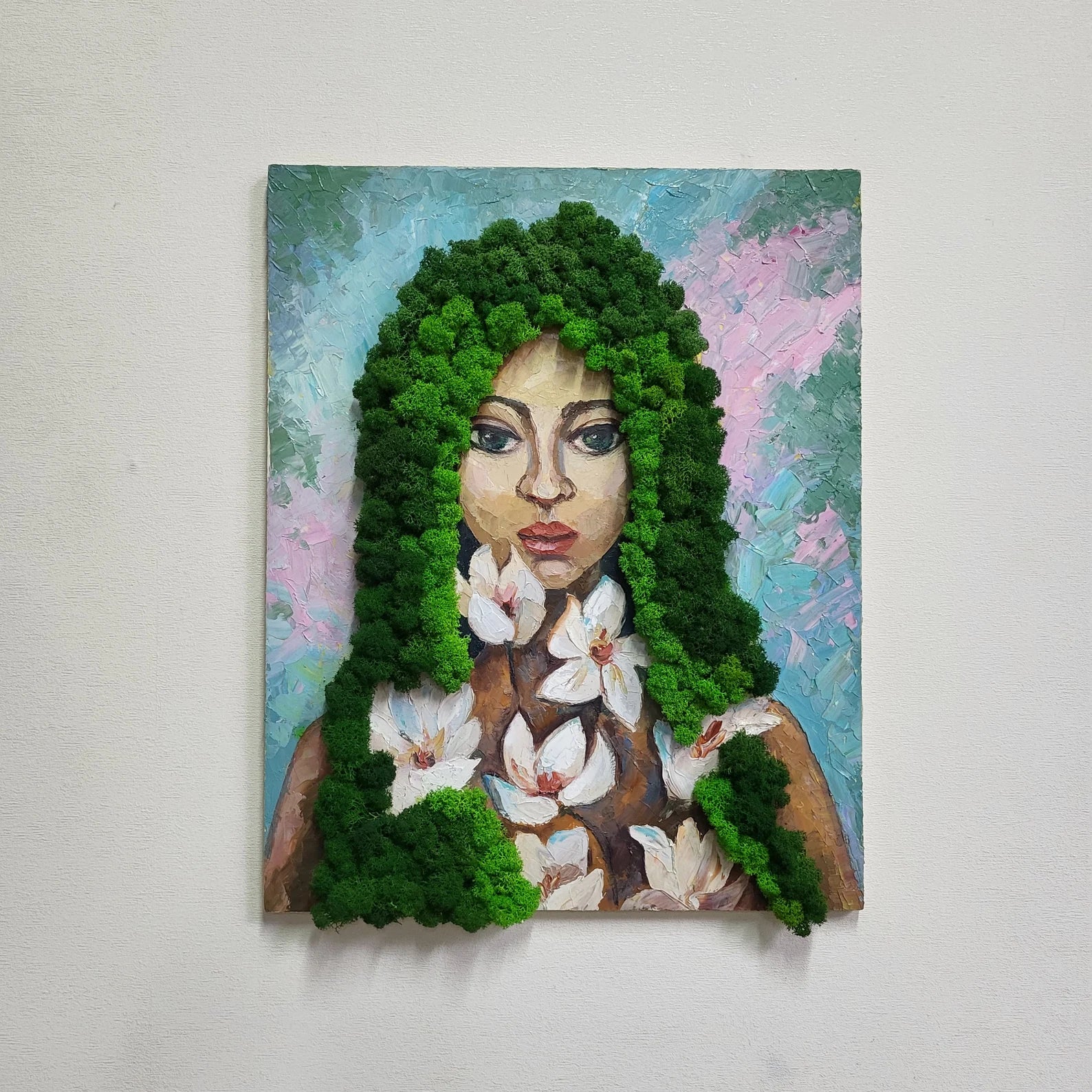 Oil Portrait with Scandinavian Reindeer Moss – Moss Wall Art
