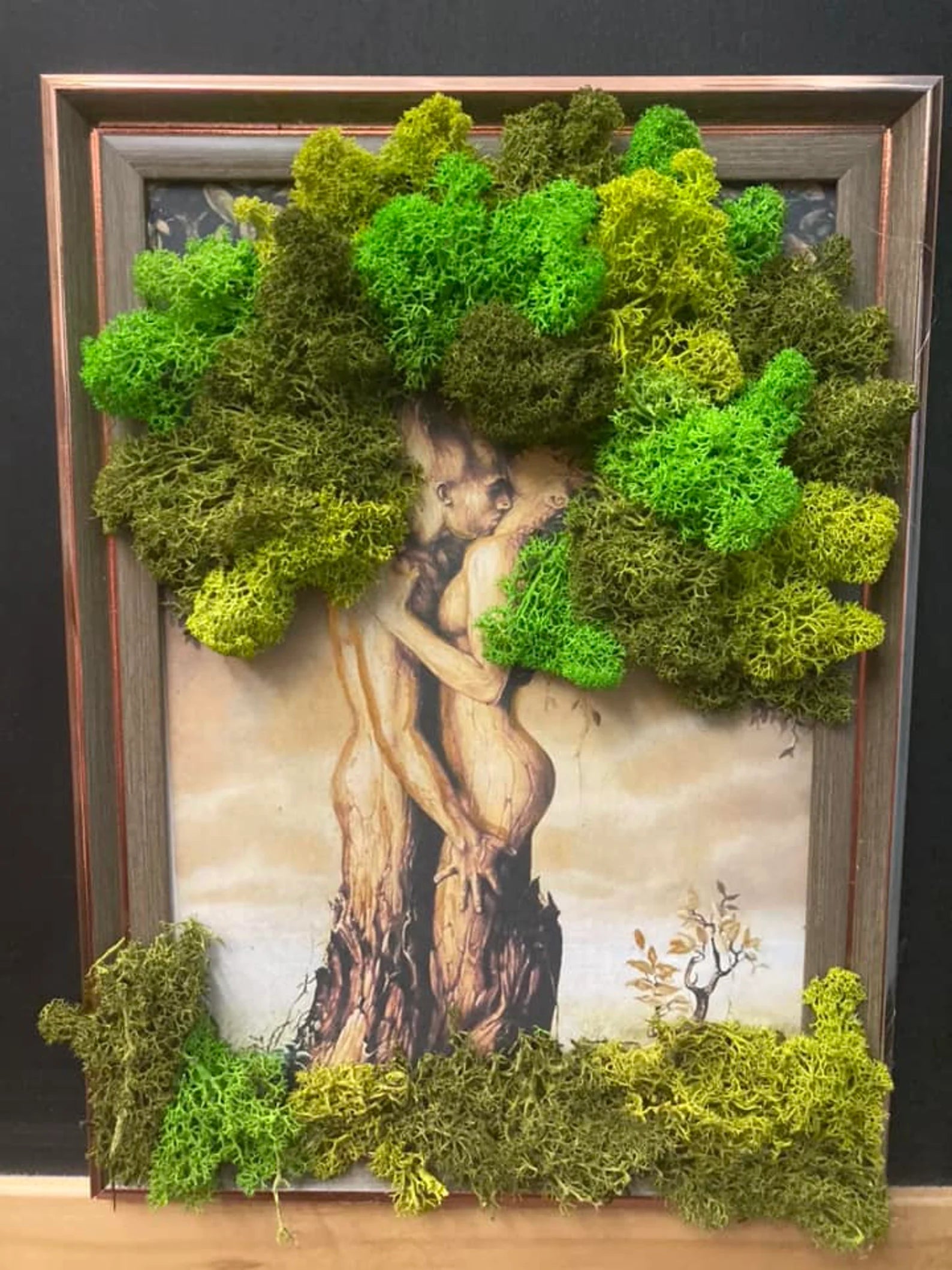 Wall Moss Picture – Tree of Life Couple Love Art, Framed Wedding & Home Decor Gift