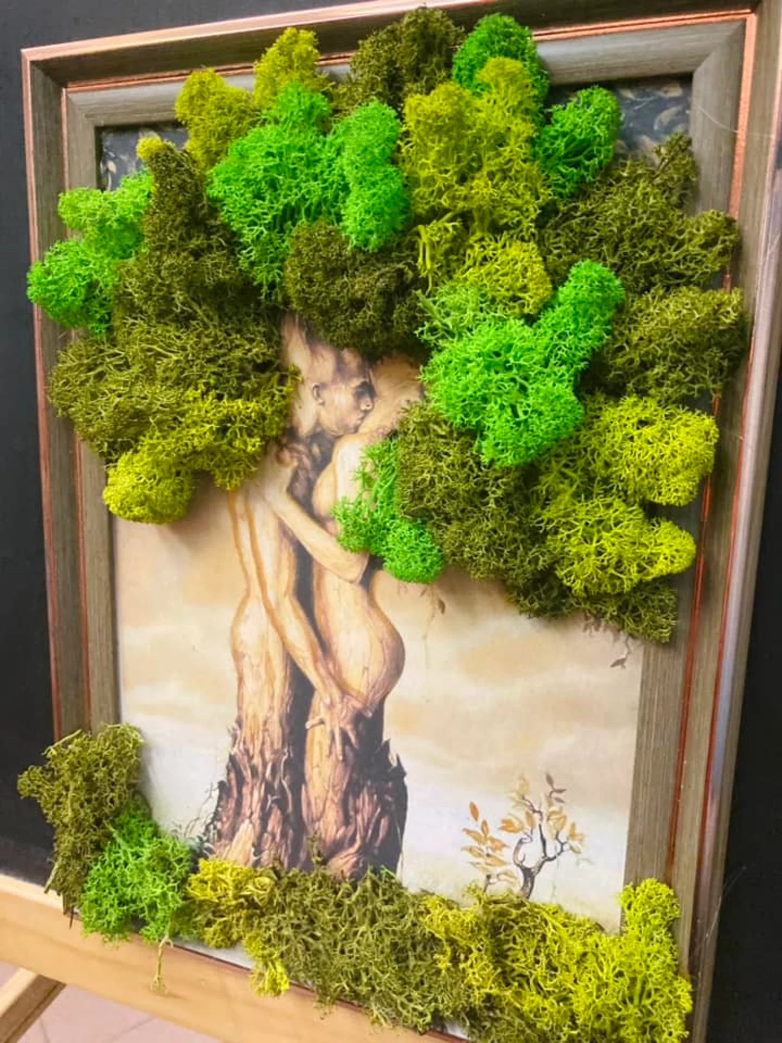 Wall Moss Picture – Tree of Life Couple Love Art, Framed Wedding & Home Decor Gift
