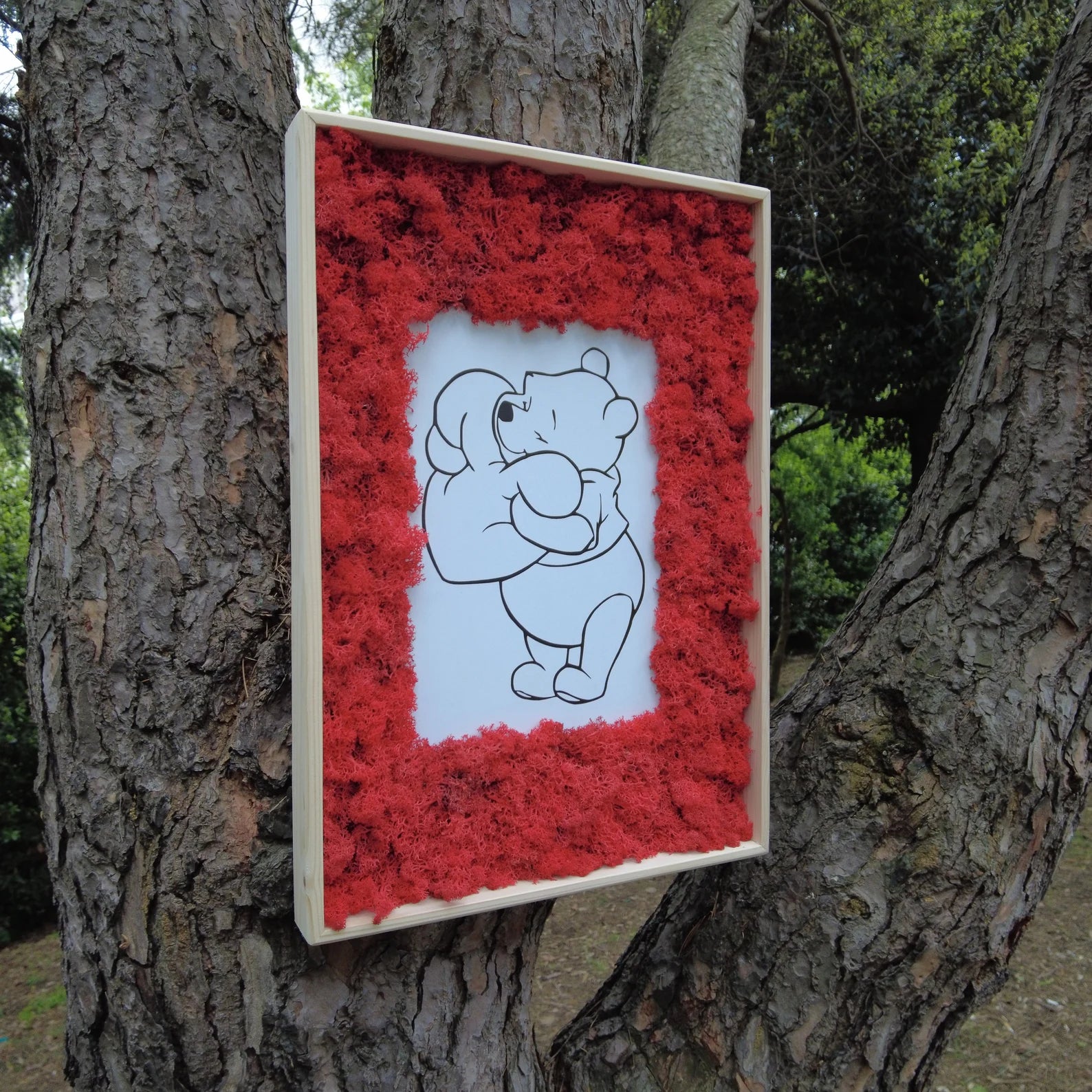 Moss Wall Decor – Wooden Framed Moss Art Panel, Natural Reindeer Moss Heart Design, Real Plant Wall Art, Handmade Home Decor, Winnie Inspired Cartoon Style