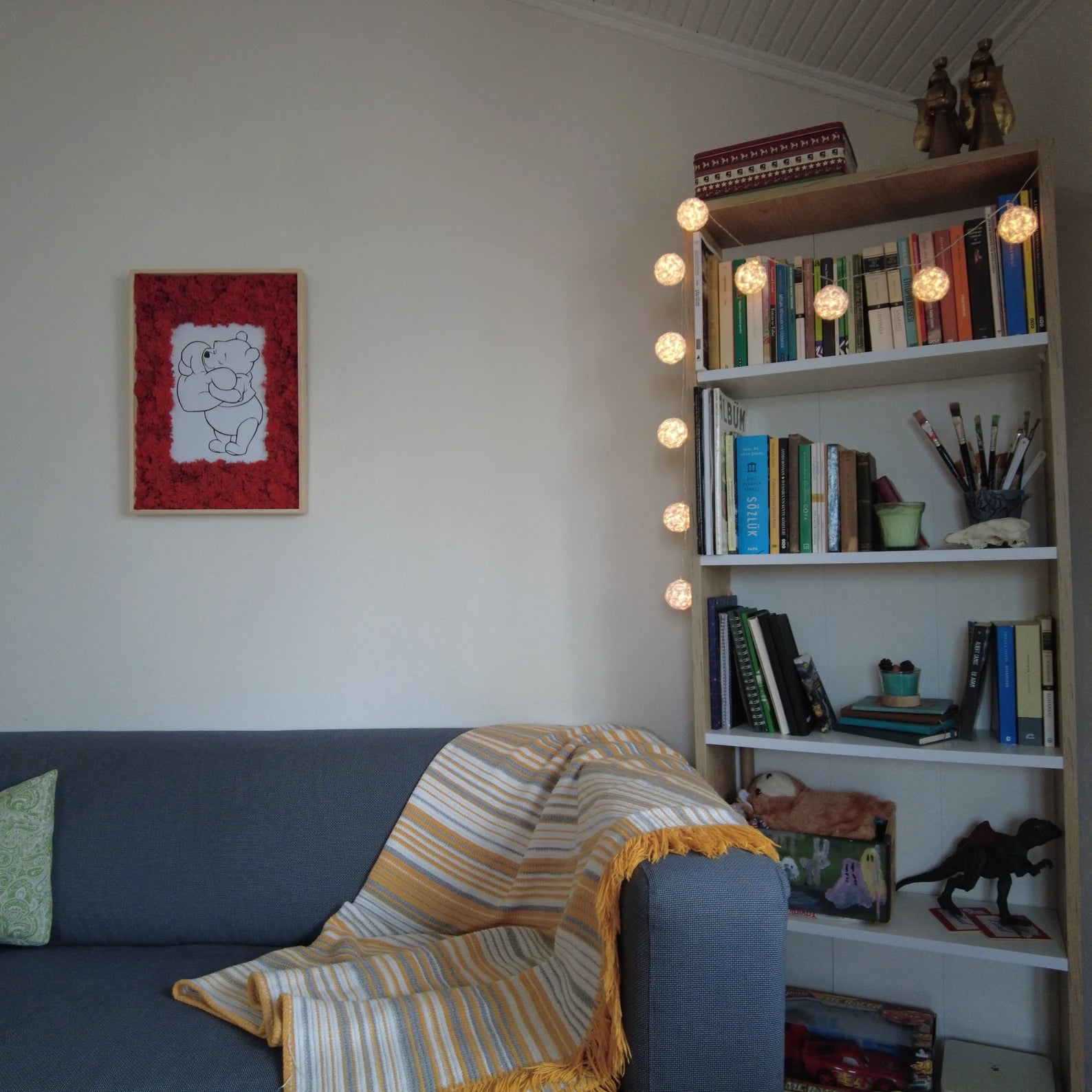 Moss Wall Decor – Wooden Framed Moss Art Panel, Natural Reindeer Moss Heart Design, Real Plant Wall Art, Handmade Home Decor, Winnie Inspired Cartoon Style