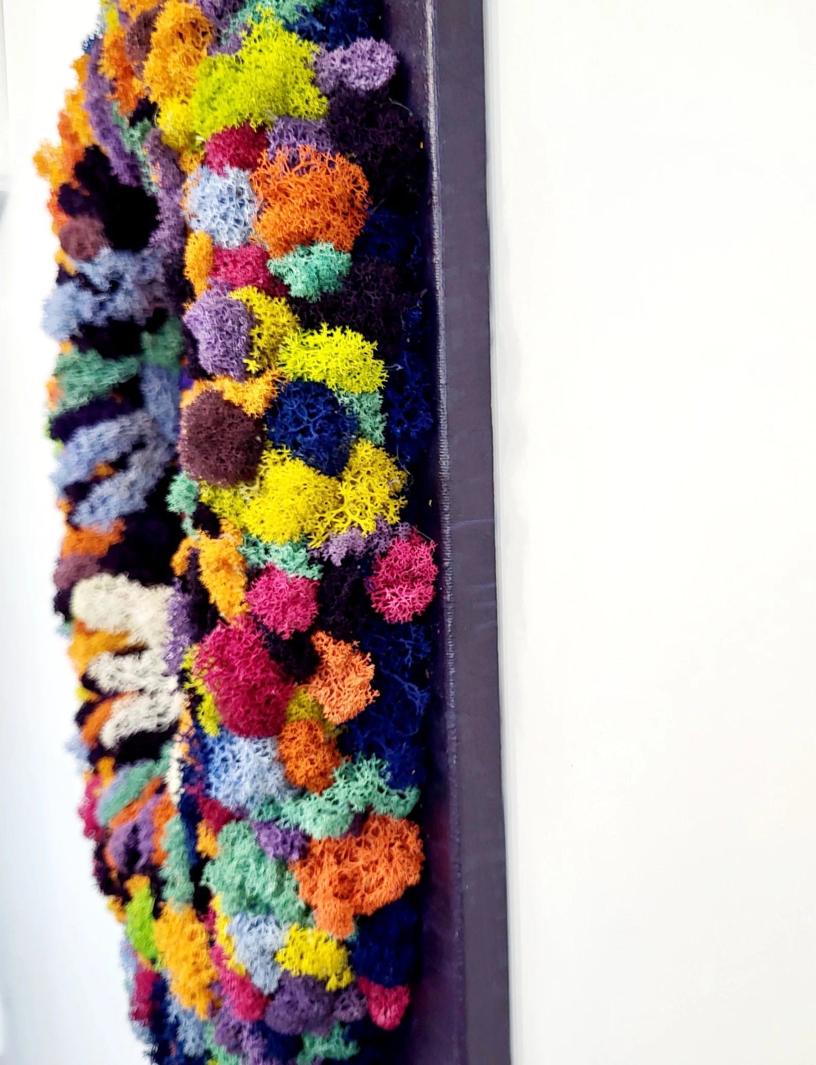 Lion Moss Wall Art | Textured Mane Eco-Friendly Wildlife Decor