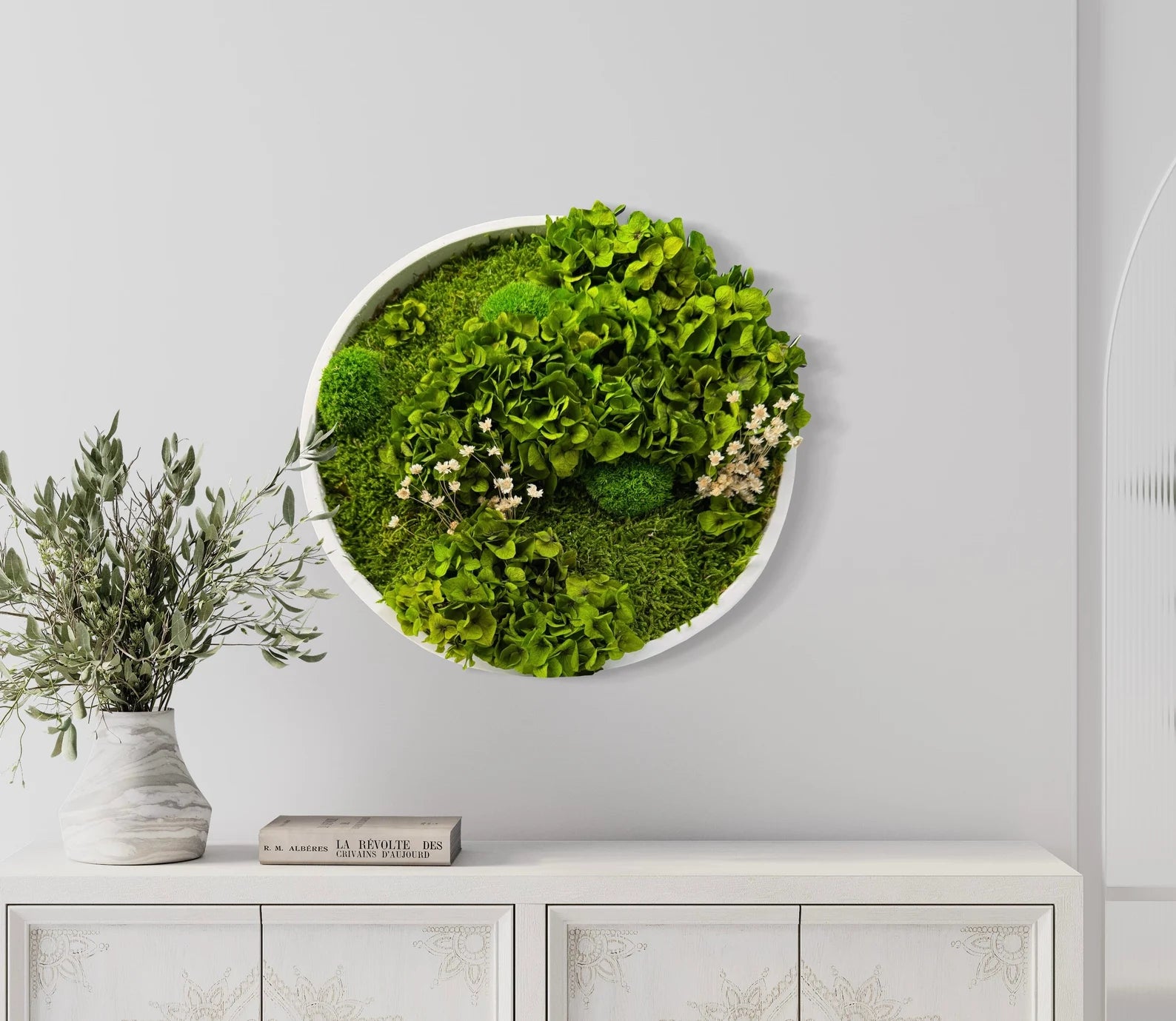 Round Moss Wall Art – Preserved Green Moss Decor | Circular Living Wall Design
