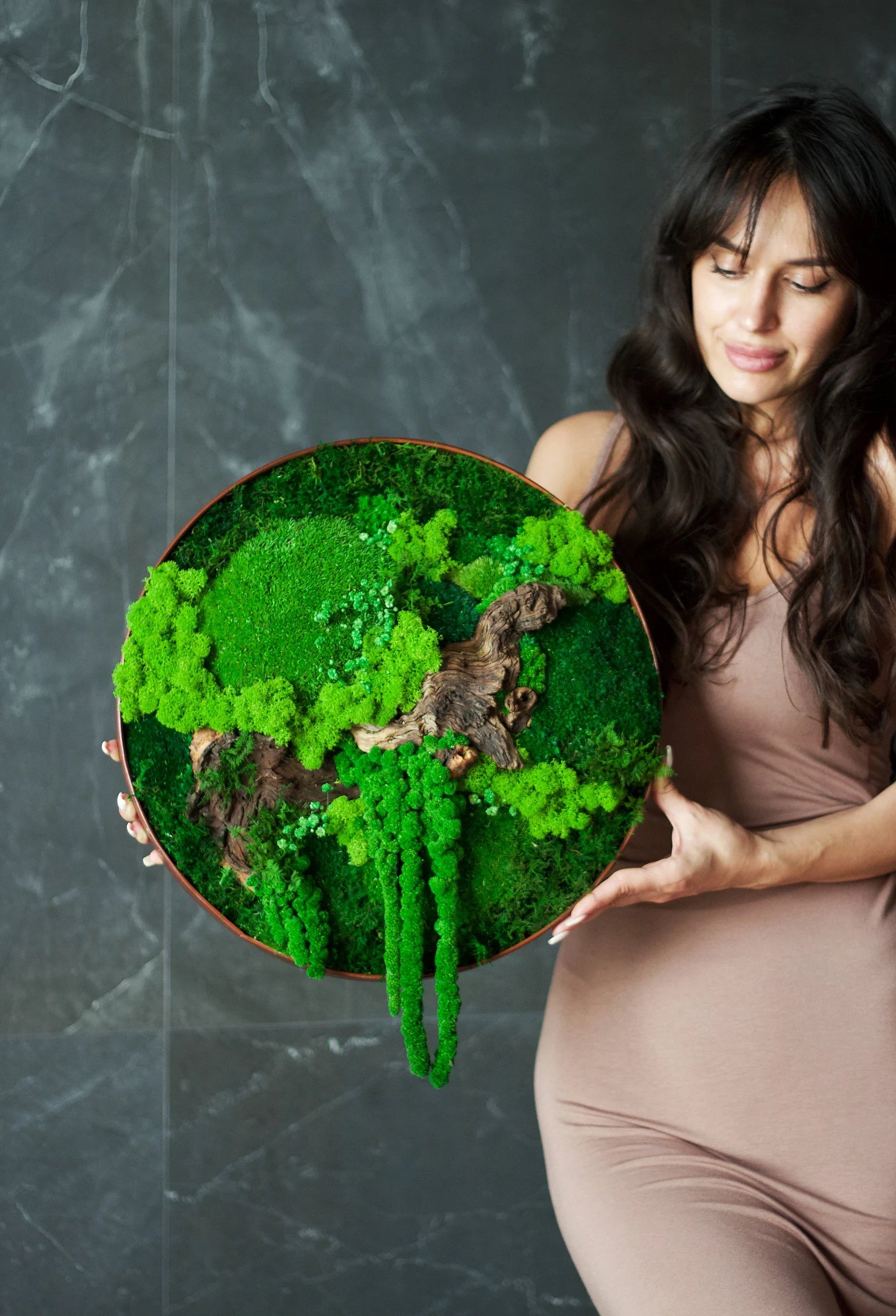 Wooden Moss Wall Art – Circular Green Wall Panel – Handmade Moss Decor