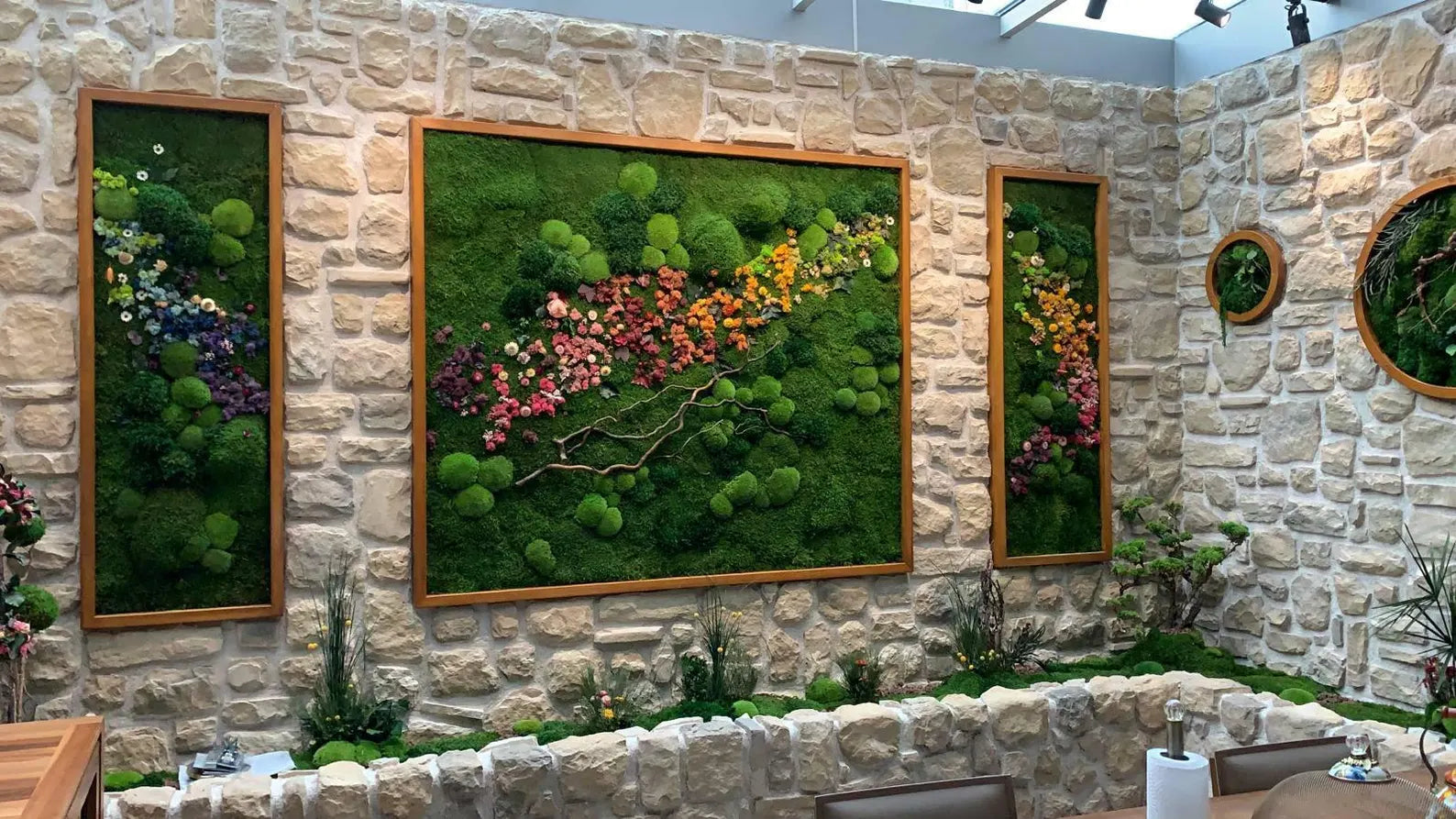 Rainbow Gradient Moss Wall – Handmade Preserved Botanical Indoor Decor