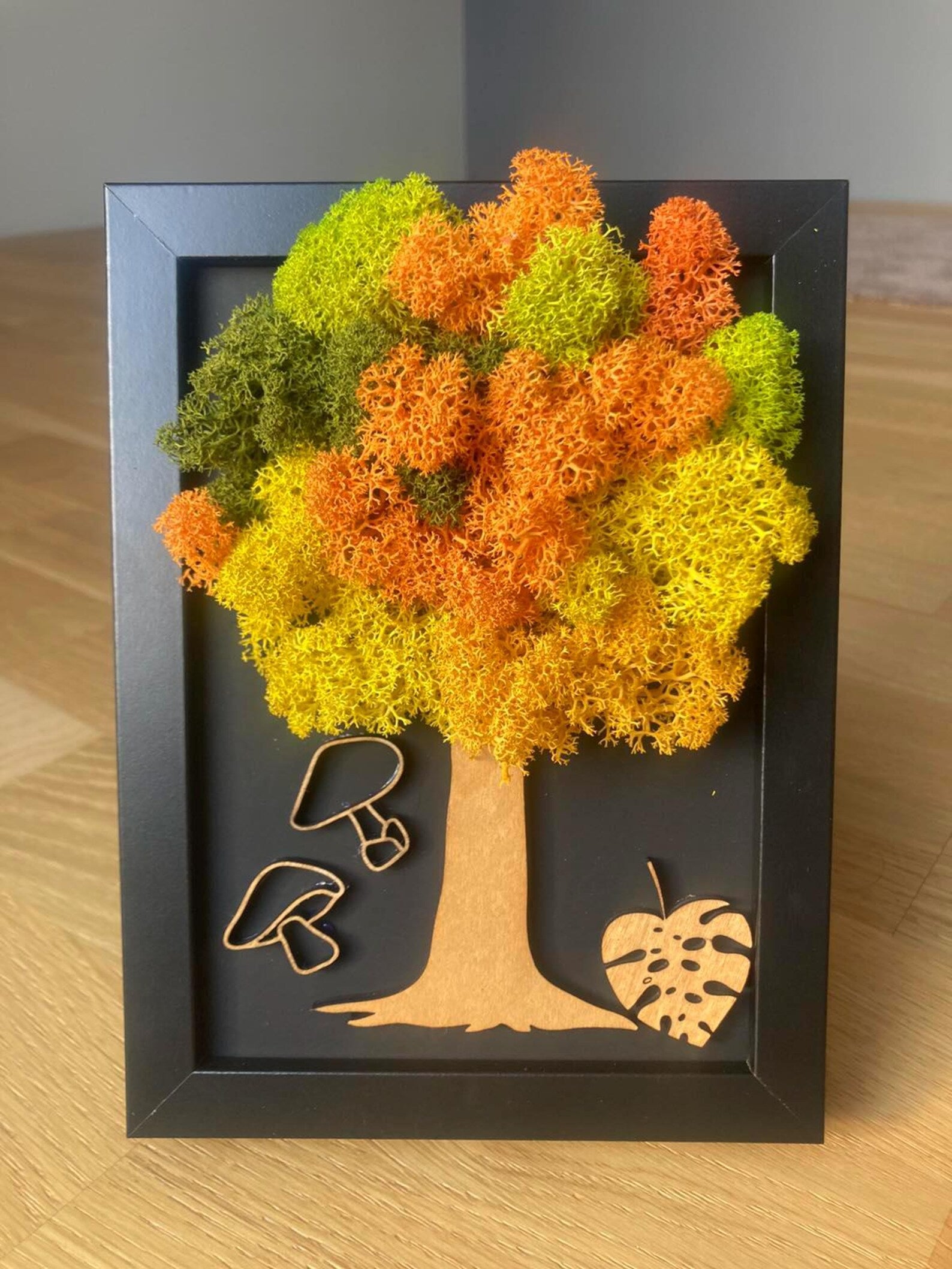 Moss Wall Art – Wooden Frame Nature Decor for Home & Office