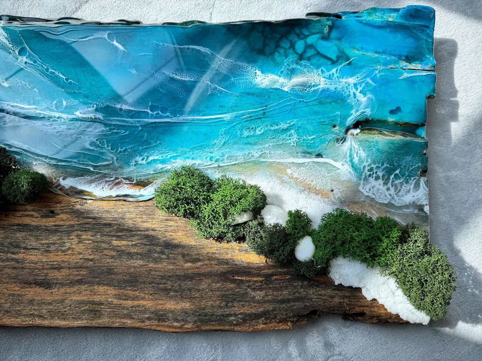 Unique Sea Moss Wall Art – Resin Ocean Scene with Natural Details | Beach-Inspired Decor & Gift