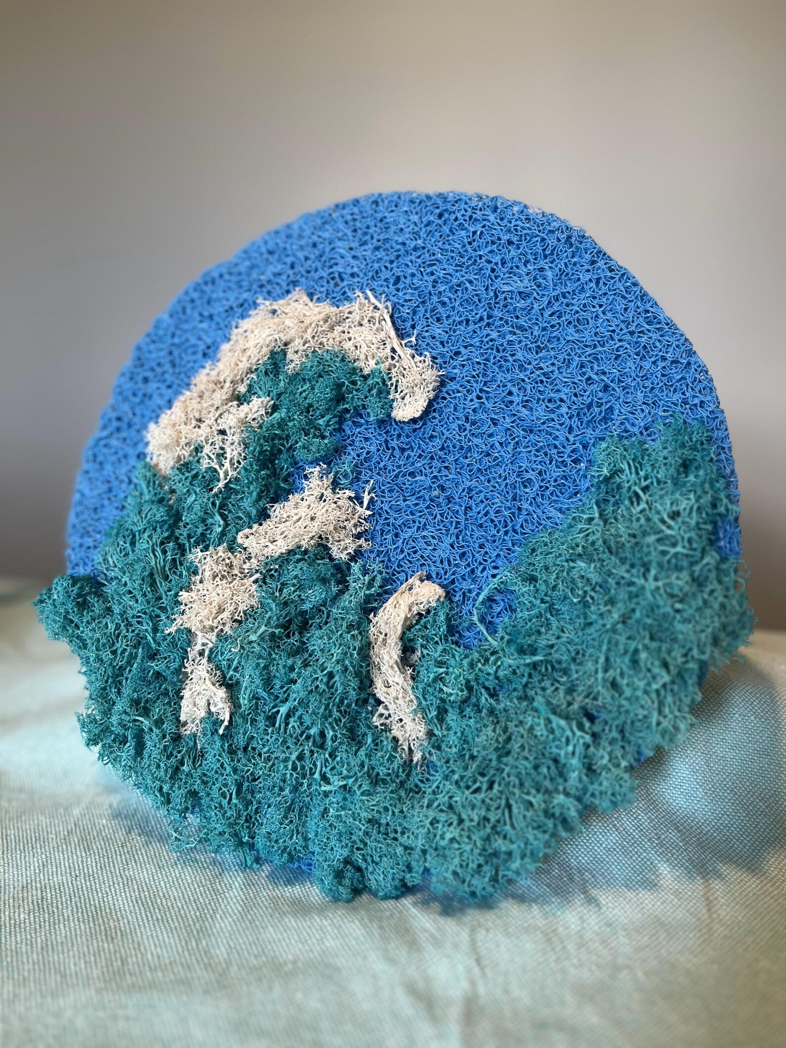 Round Preserved Moss Art | Ocean Wave Wall Decoration 12"