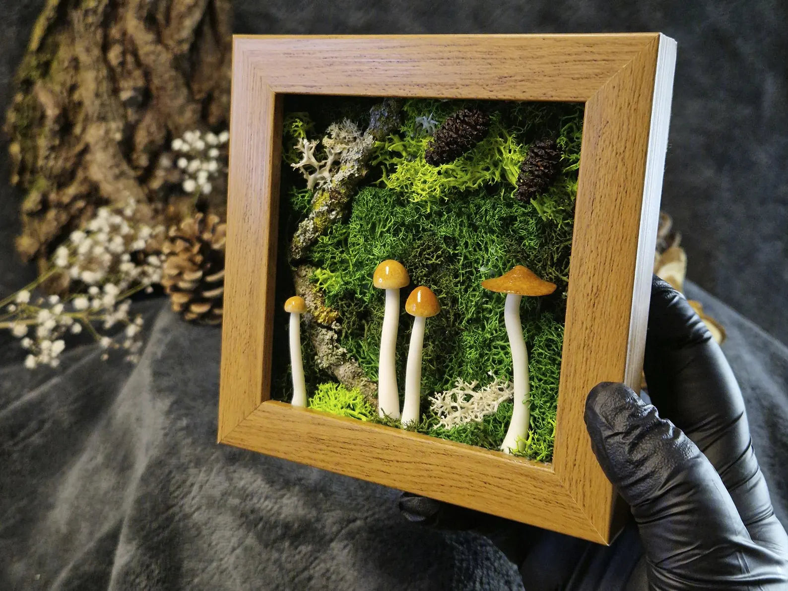 Forest Miniature in a Frame – Moss & Mushroom Eco Home Decor