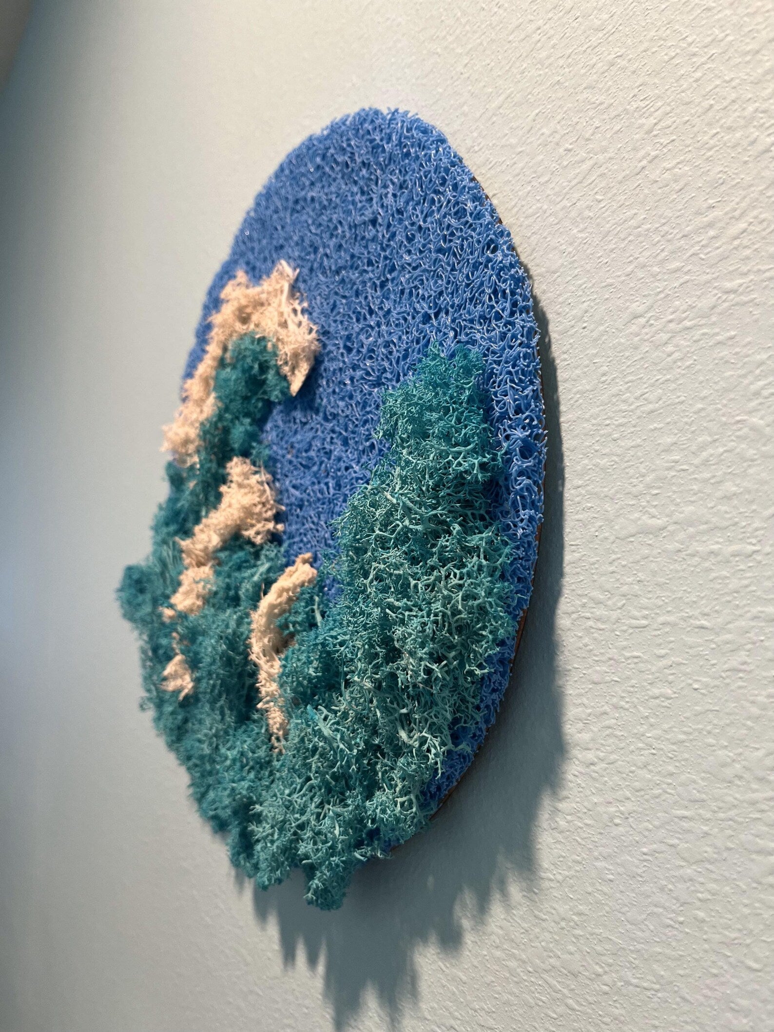 Round Preserved Moss Art | Ocean Wave Wall Decoration 12"