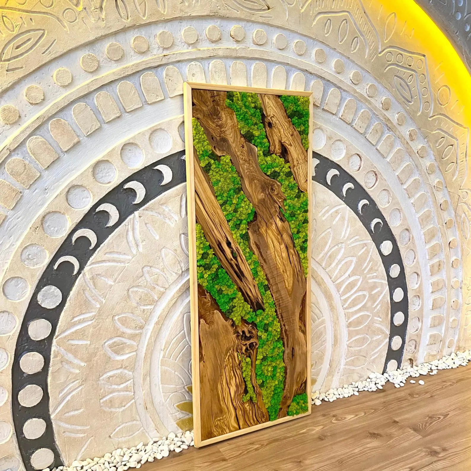 Handcrafted Olive Wood & Moss Wall Art – Preserved Moss Wall Decor & Natural Wall Hanging