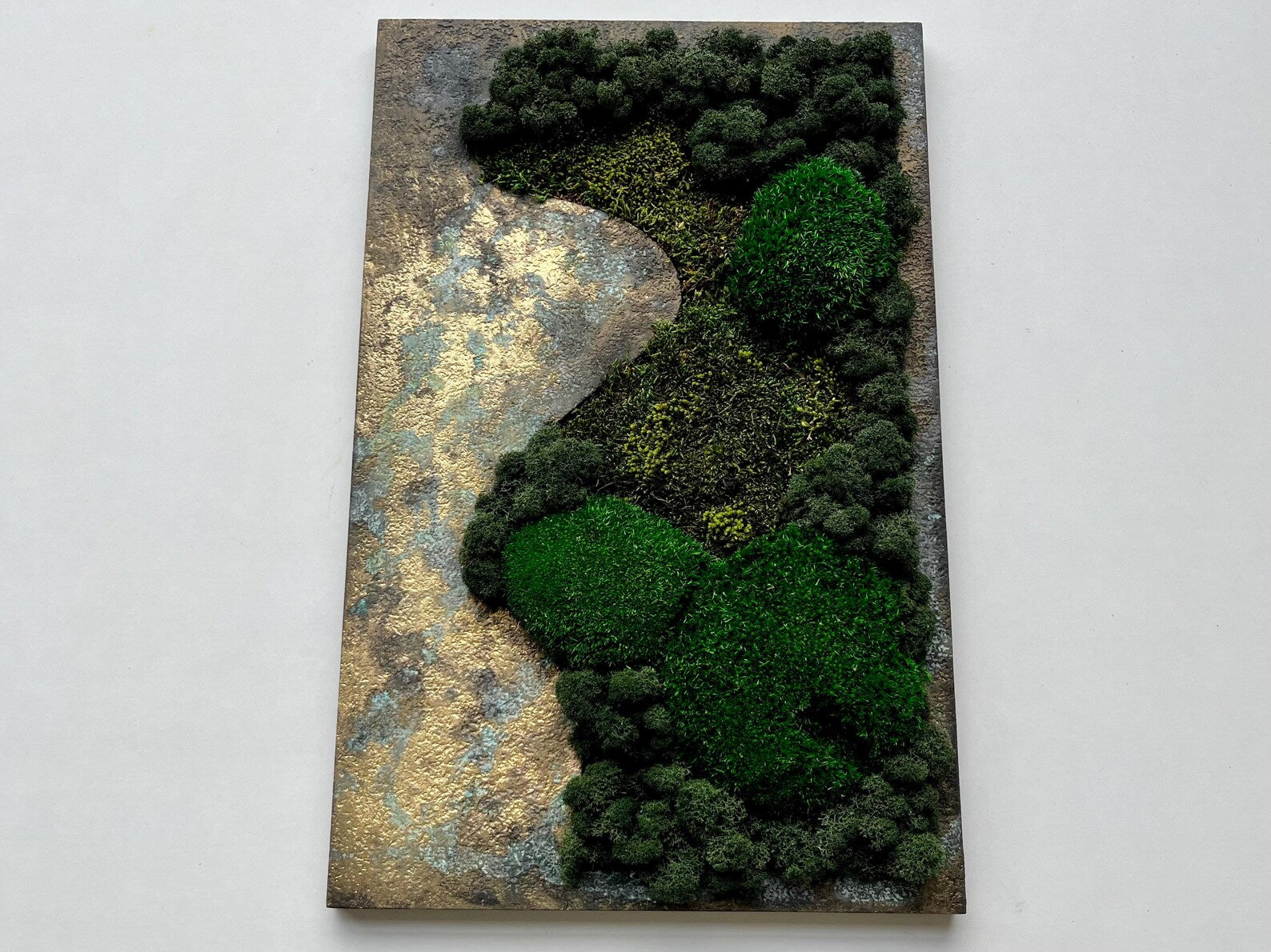 Preserved Moss Wall Decor – Patina Textured Botanical Artwork