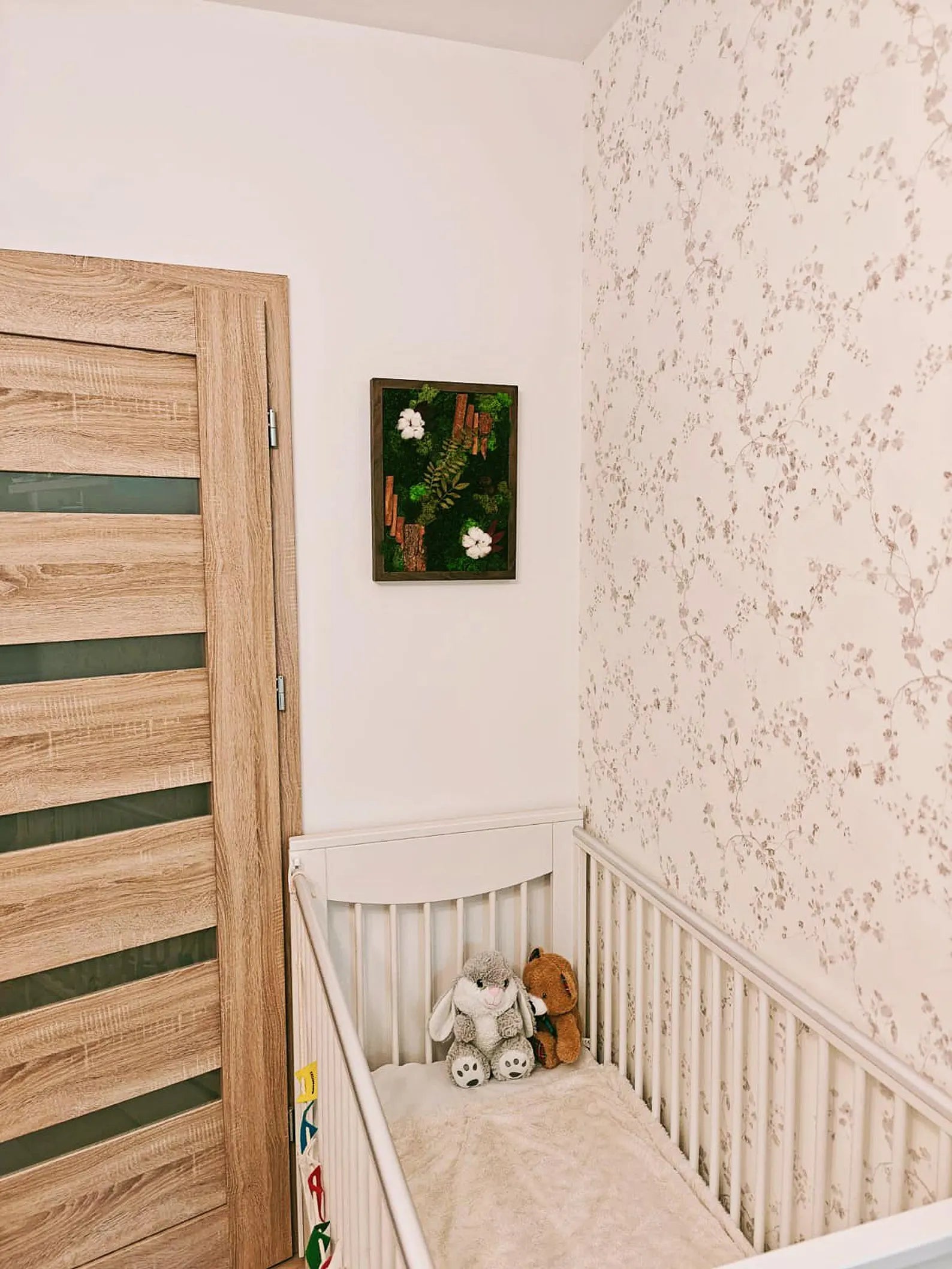 Preserved Moss Wall Art – Cotton Flowers, Cinnamon & Bark Natural Decor