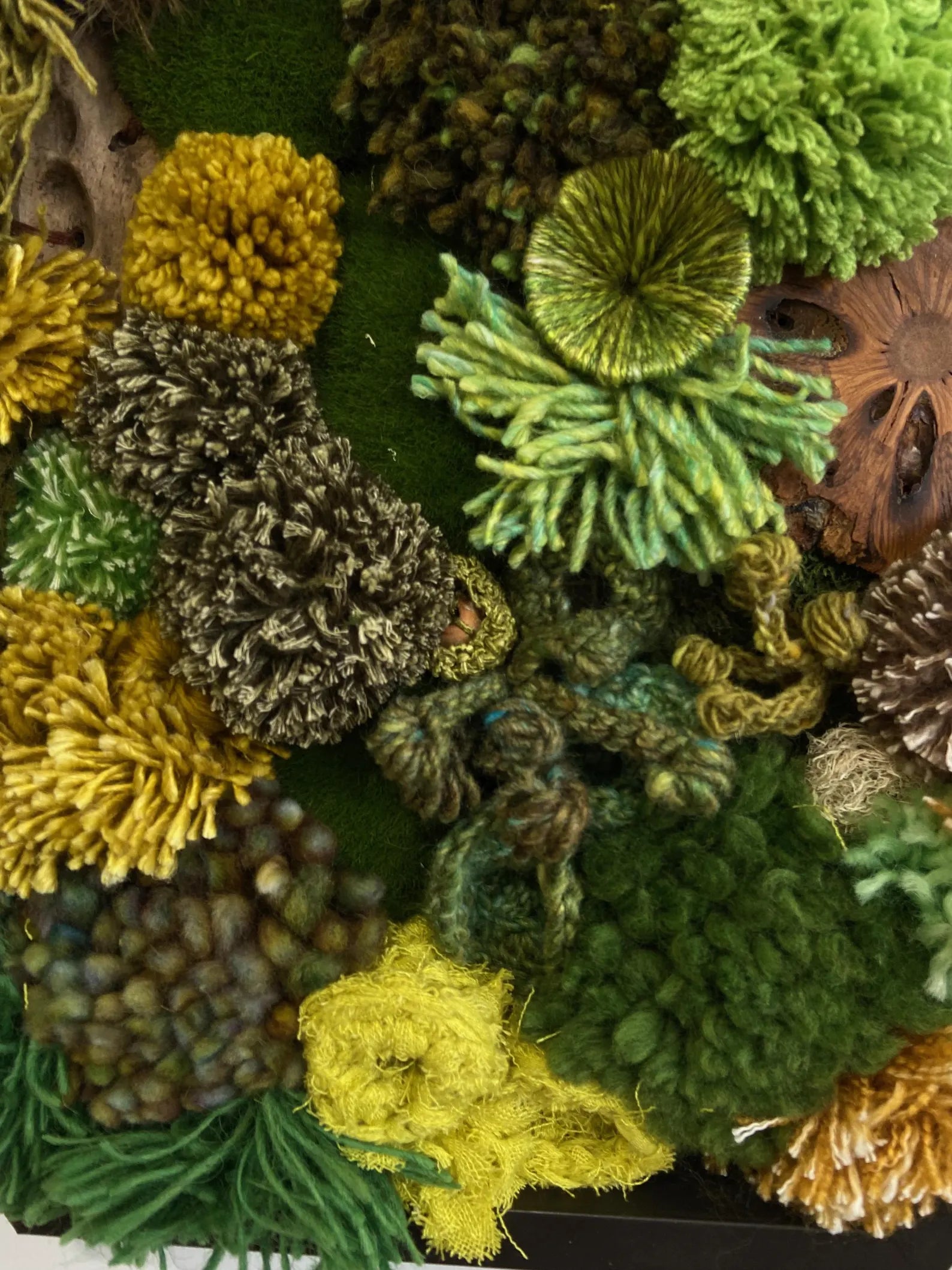 Hexagon Wood Frame | Imitation Moss Wall Hanging Décor