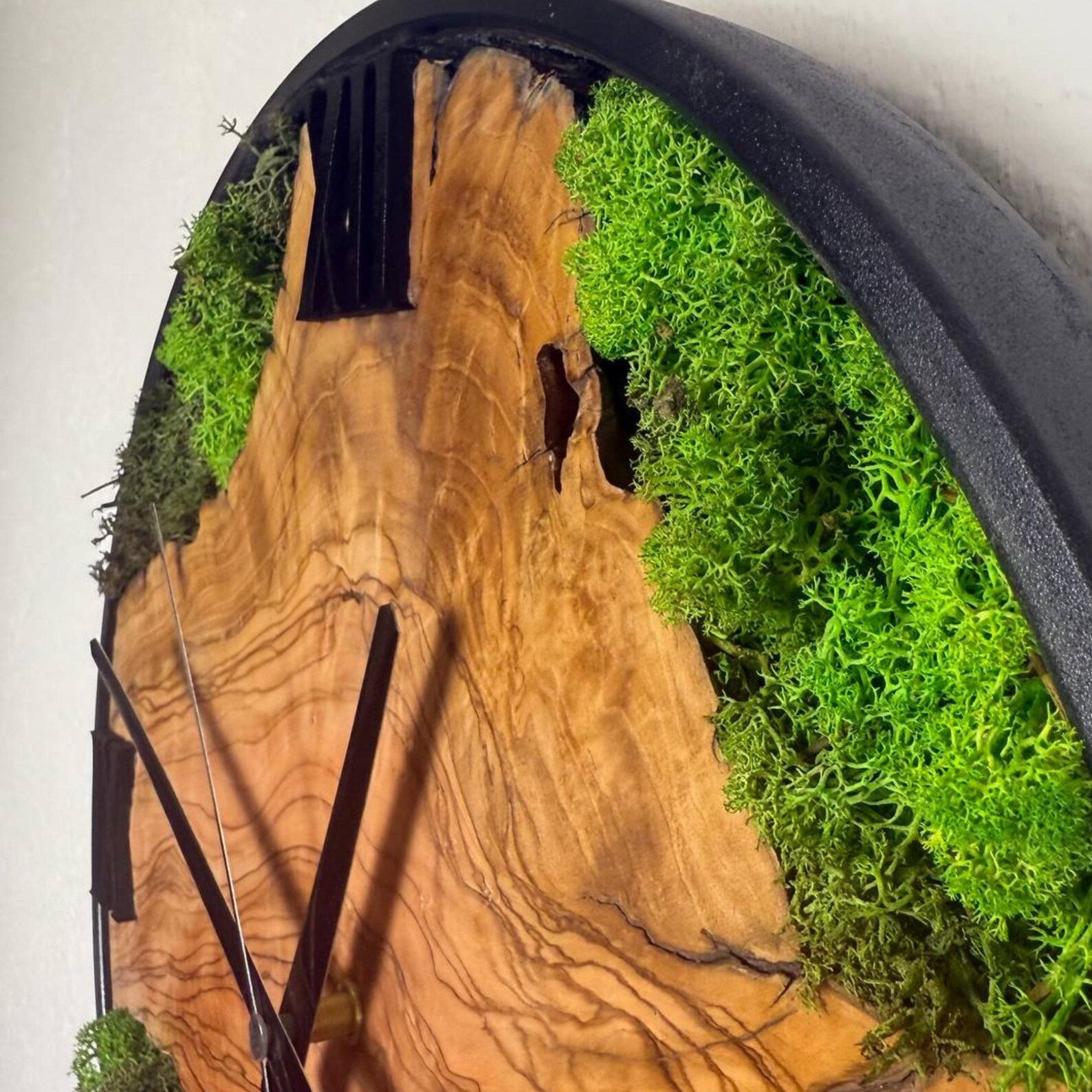 Epoxy Resin Moss Wall Clock – Sea Wave Olive Tree Design, Large Metal Frame Decor