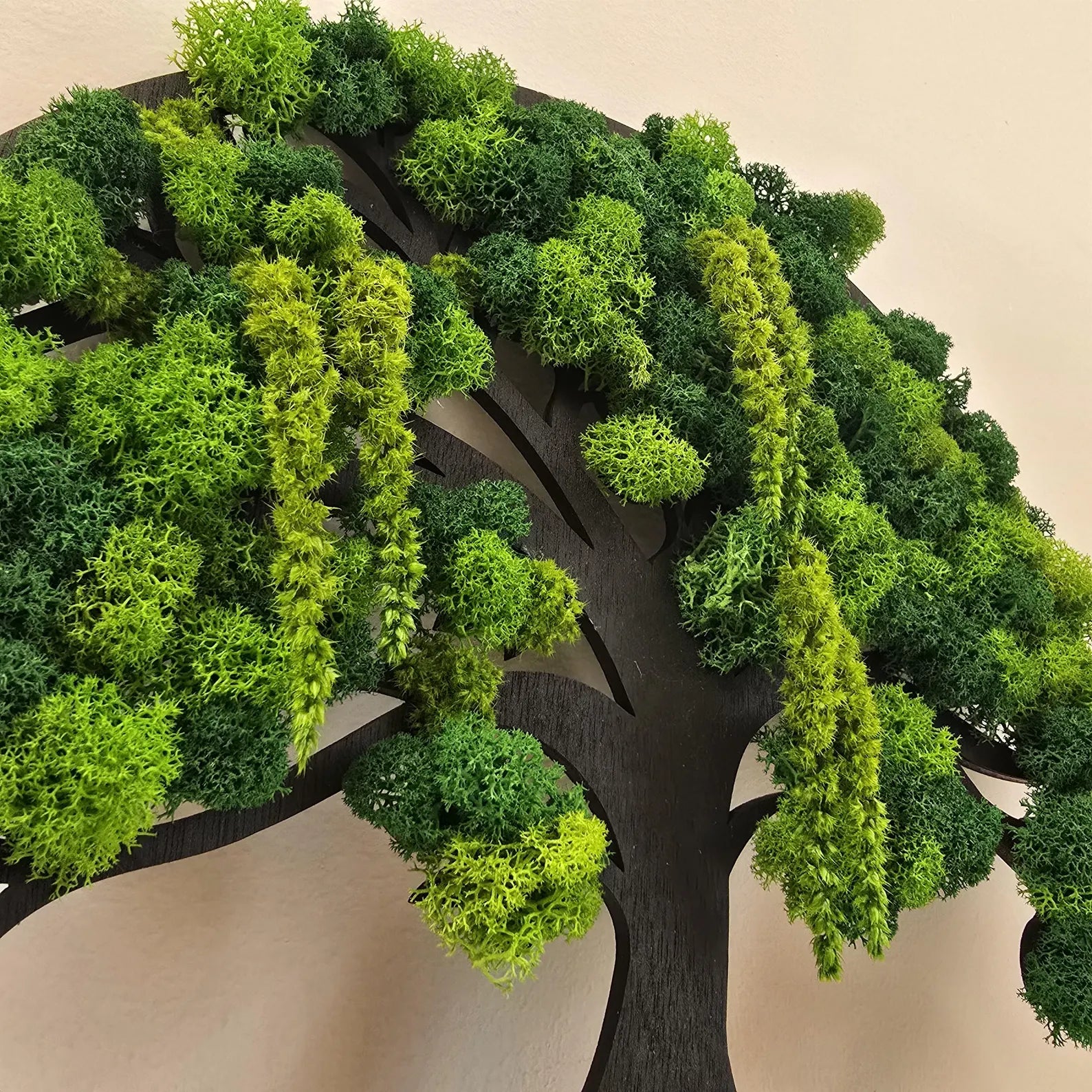 Tree of Life Wall Art – Wooden Decor with Scandinavian Moss & Amaranth