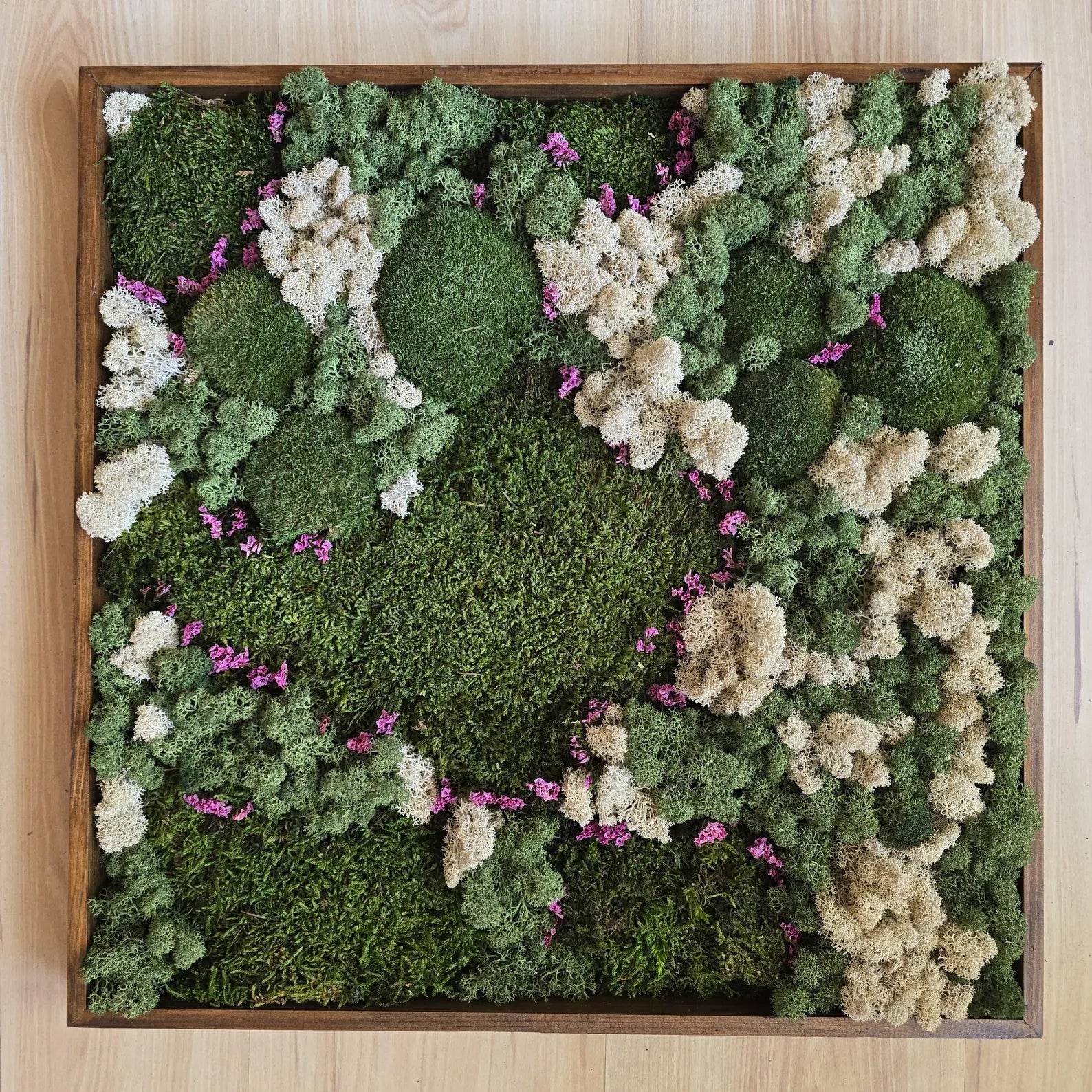 Preserved Moss Wall Art Panel – Reindeer, Flat & Ball Moss | Handmade Biophilic Green Wall Decor