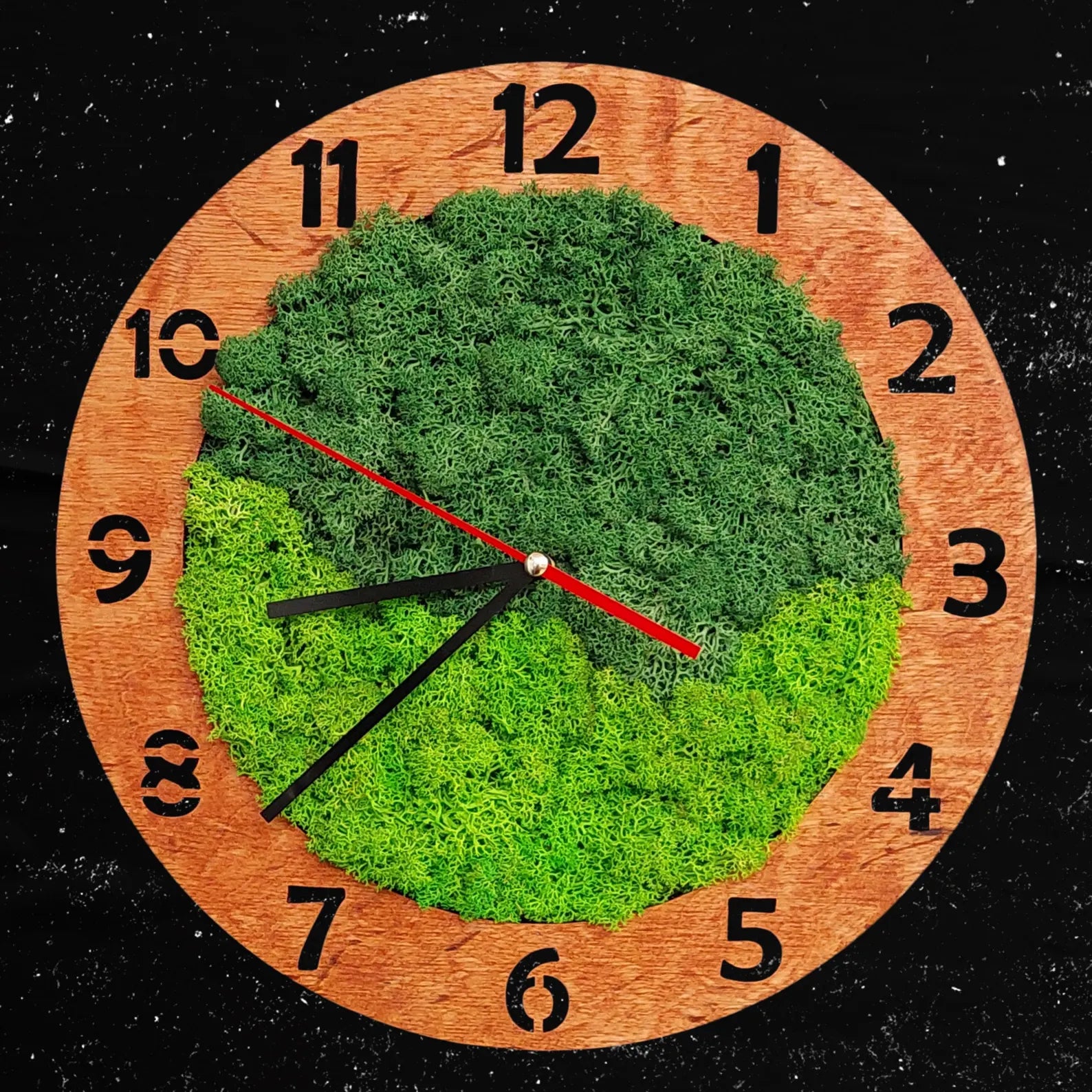 Rustic Moss Wall Clock – Silent Wooden Clock for Natural & Eco-Friendly Home Décor