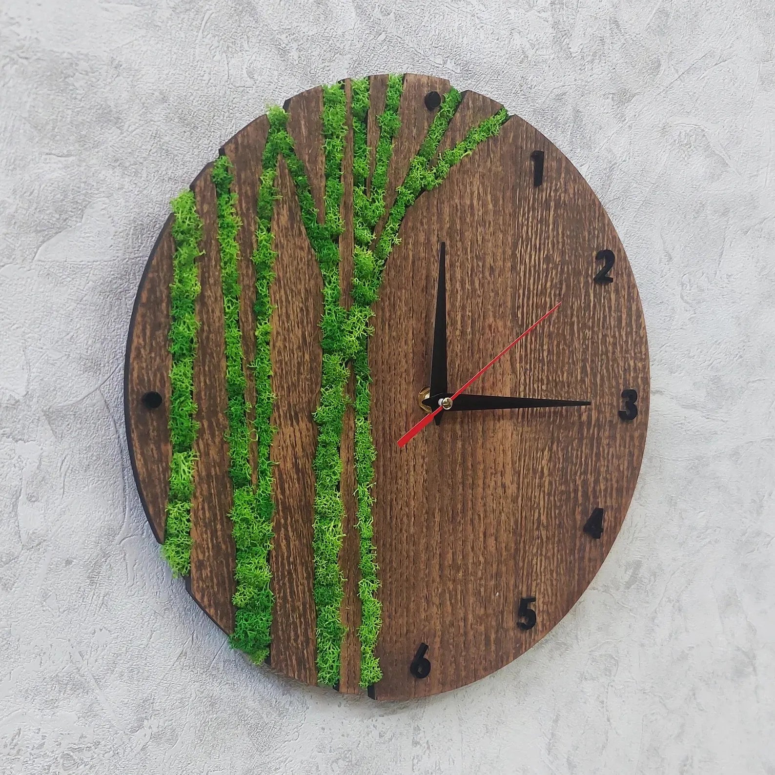 Moss Wall Clock – Handmade Wooden Clock with Real Preserved Moss – Unique Nature Wall Decor & Gift