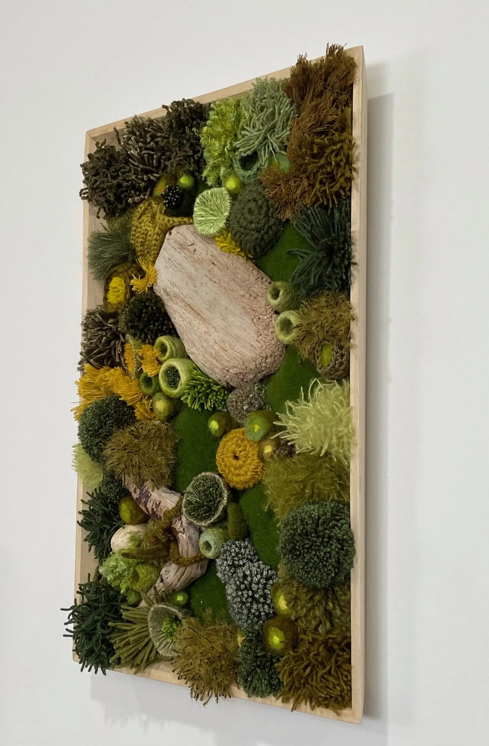 Rectangular Wood Frame | Moss Wall Art with Yarn & Felt
