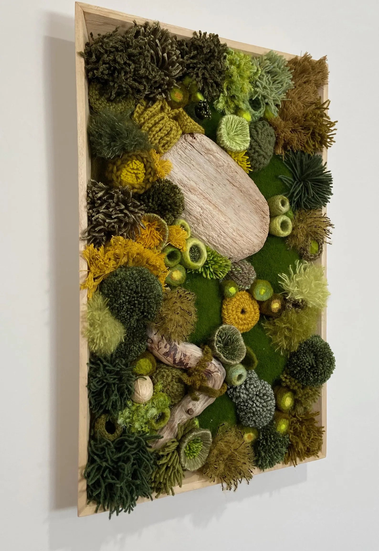 Rectangular Wood Frame | Moss Wall Art with Yarn & Felt