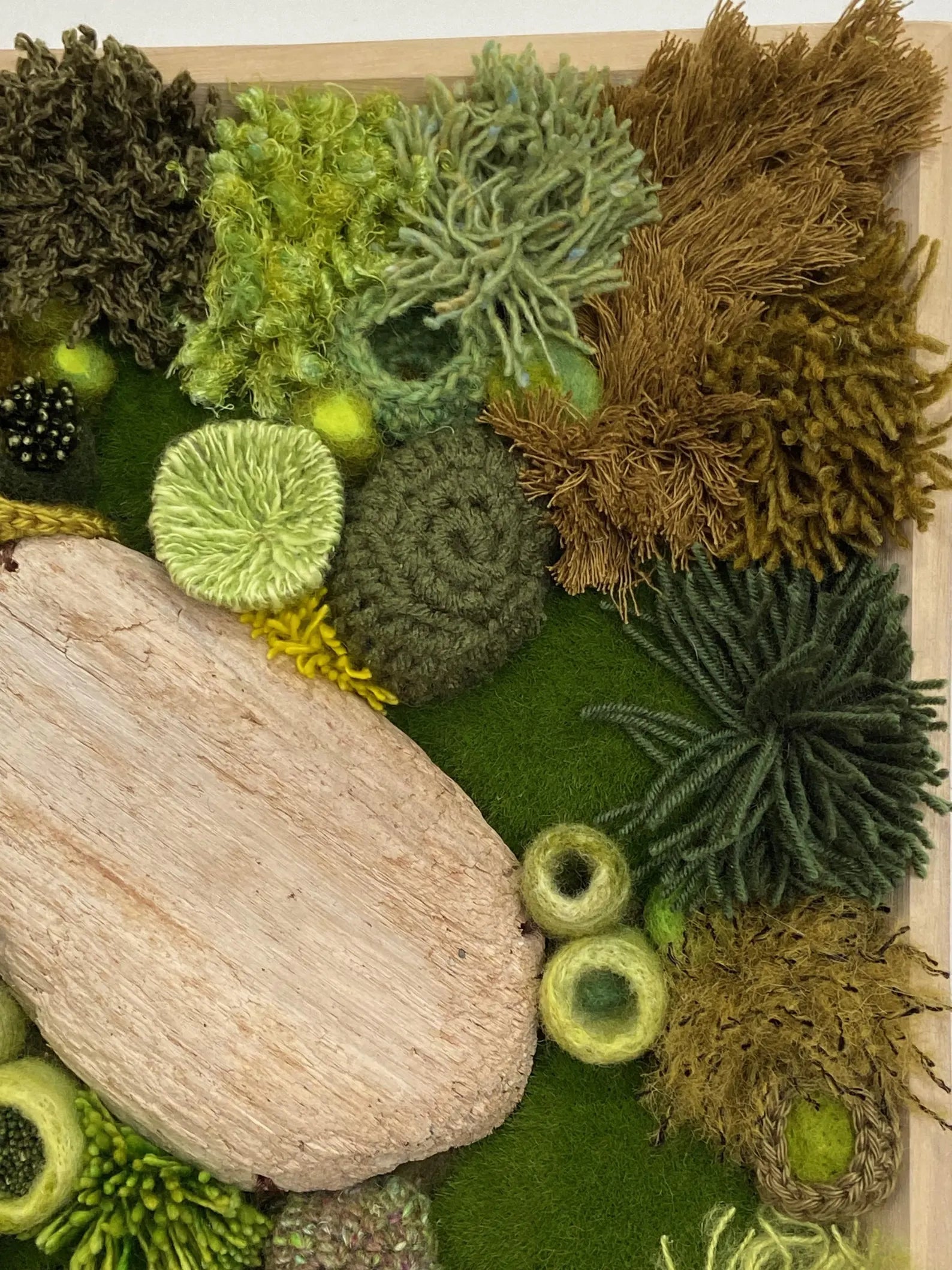 Rectangular Wood Frame | Moss Wall Art with Yarn & Felt