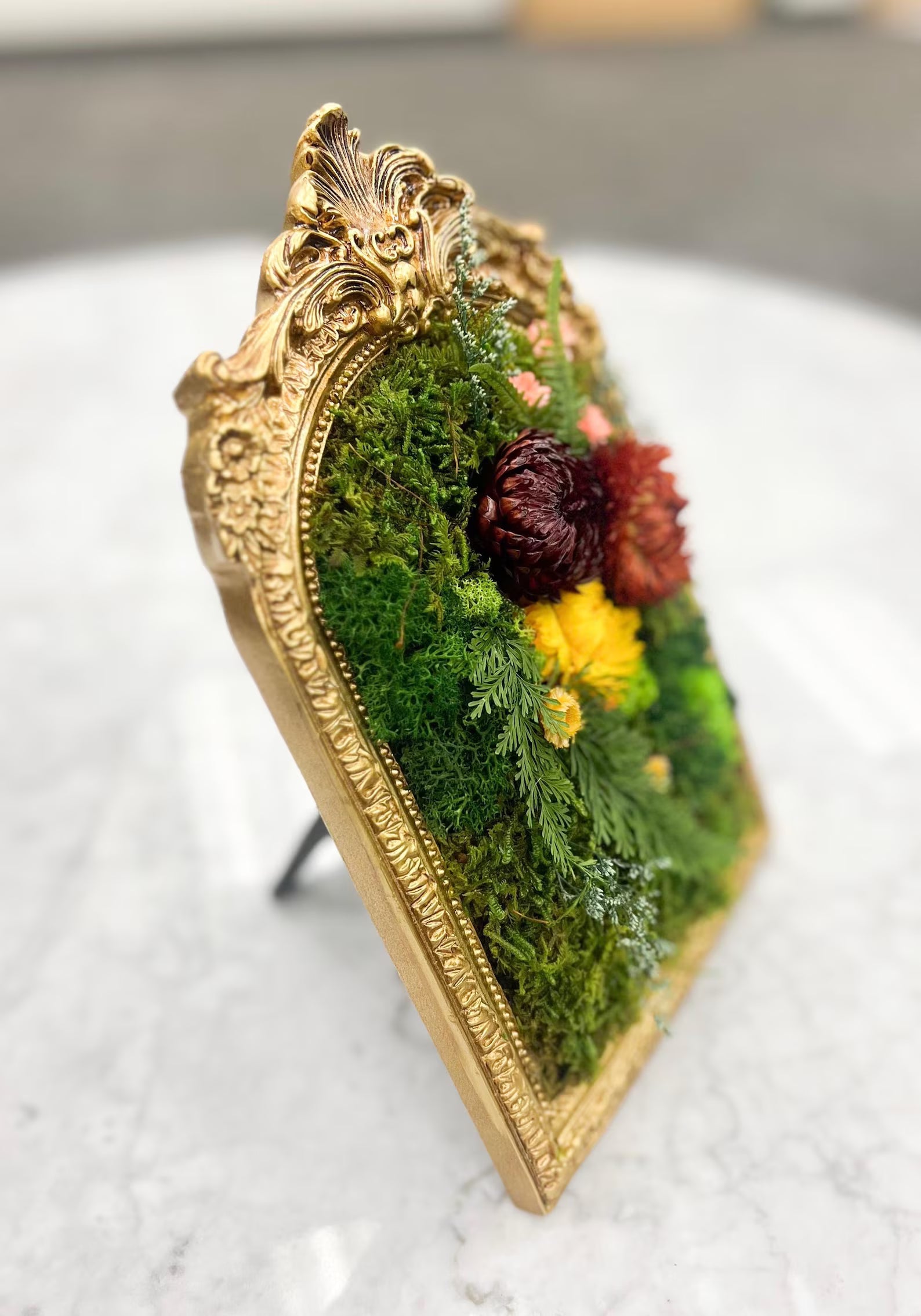 Preserved Moss & Dried Flower Wall Art – Handmade 5x7 Nature Frame Decor