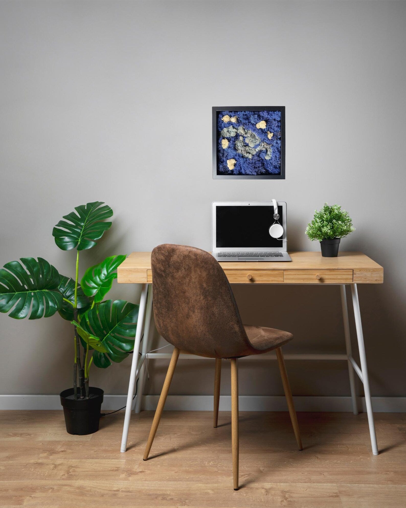 Stabilized Moss Wall Art – Van Gogh Inspired Botanical Wall Decor