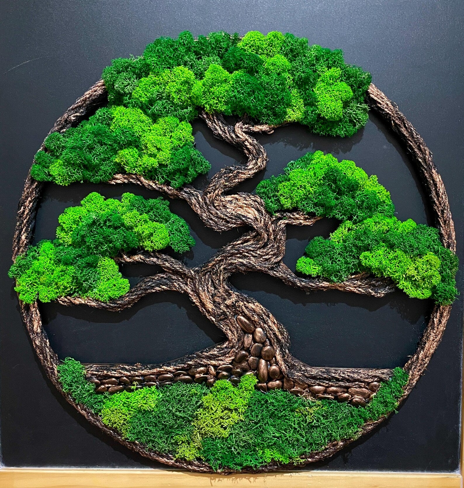 Bonsai Tree Moss Wall Art – Preserved Scandinavian Moss in Wooden Frame (40×40–50×50 cm)