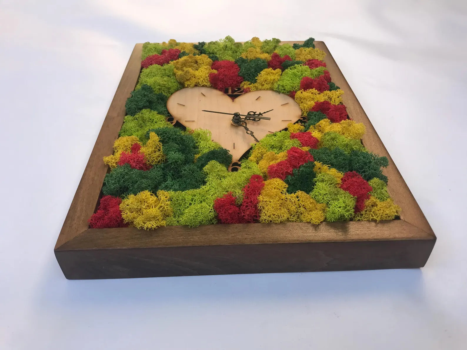 Moss Wall Clock – Handmade Wooden Clock with Preserved Moss, Eco Home Decor