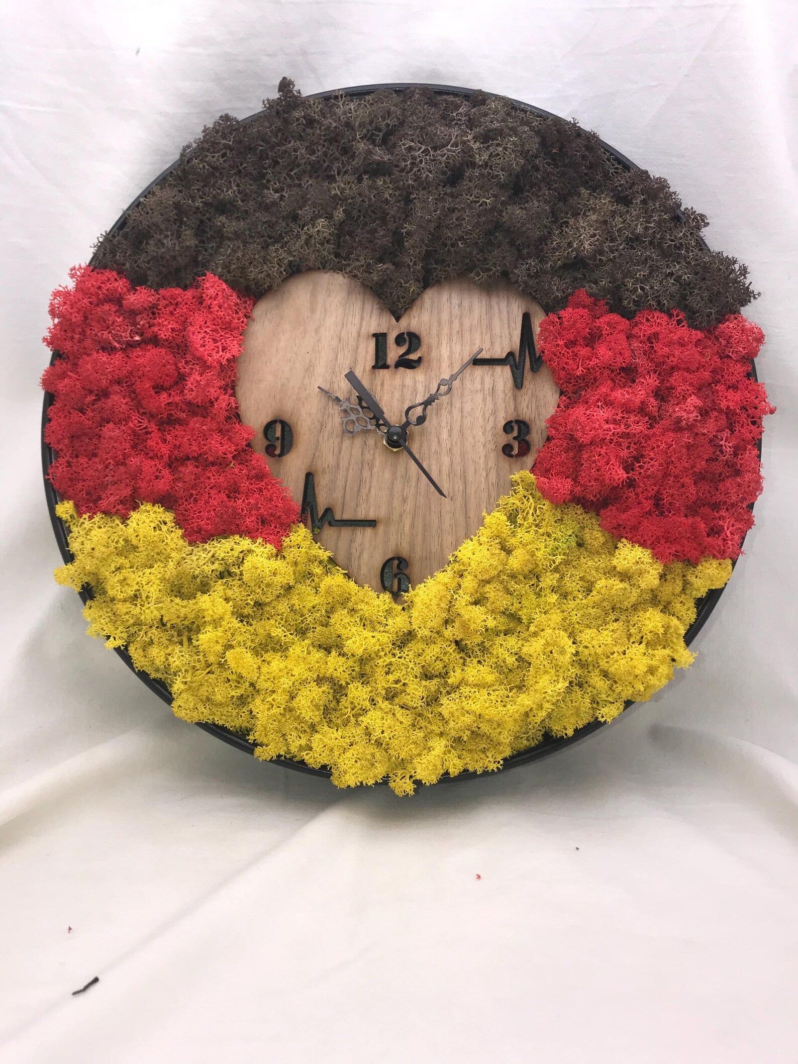 Wooden Moss Wall Clock – Preserved Moss Clock with Wood Frame, Unique Eco Home Décor