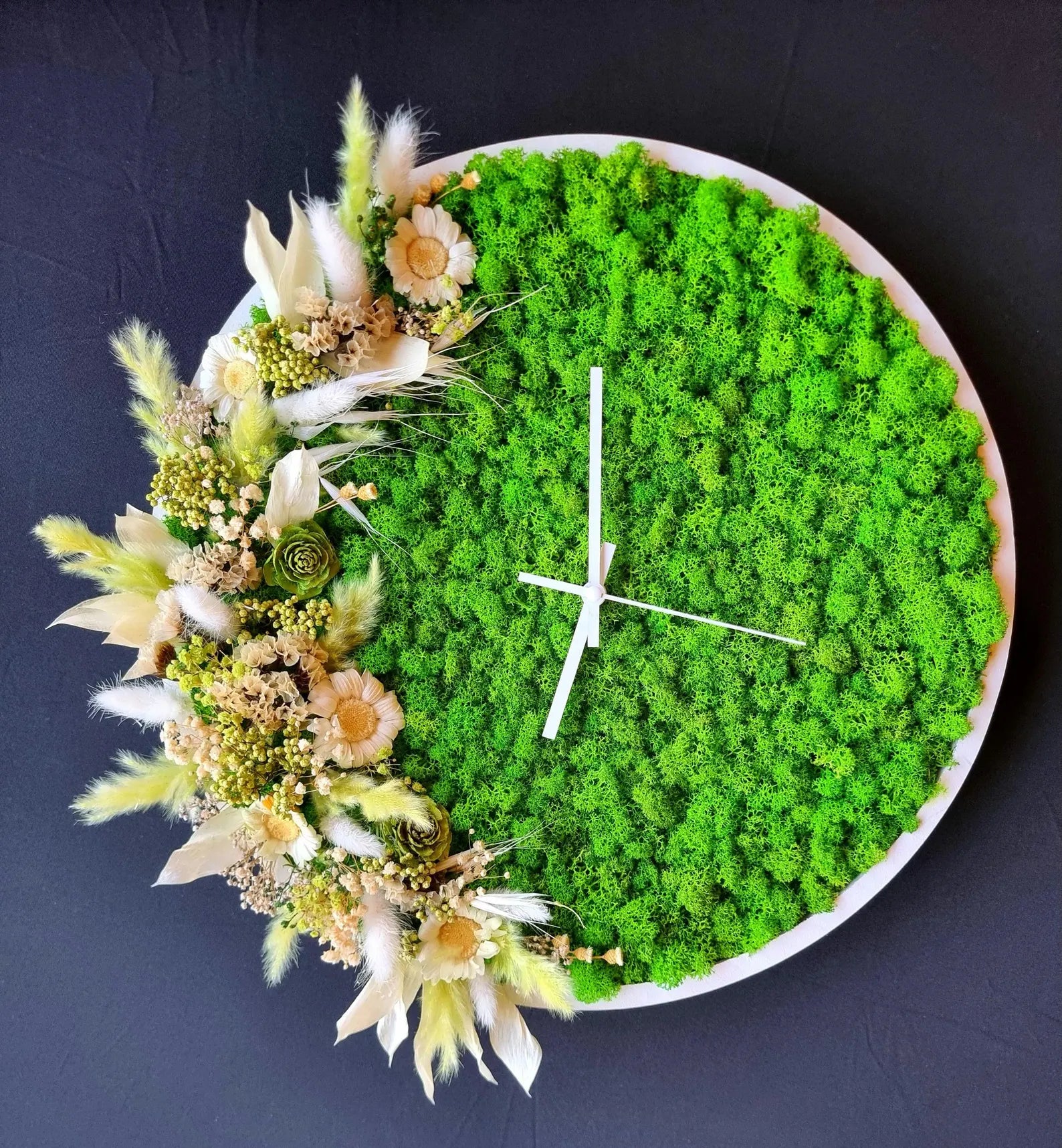 Nature Wall Clock | Handmade Preserved Moss Design 40cm