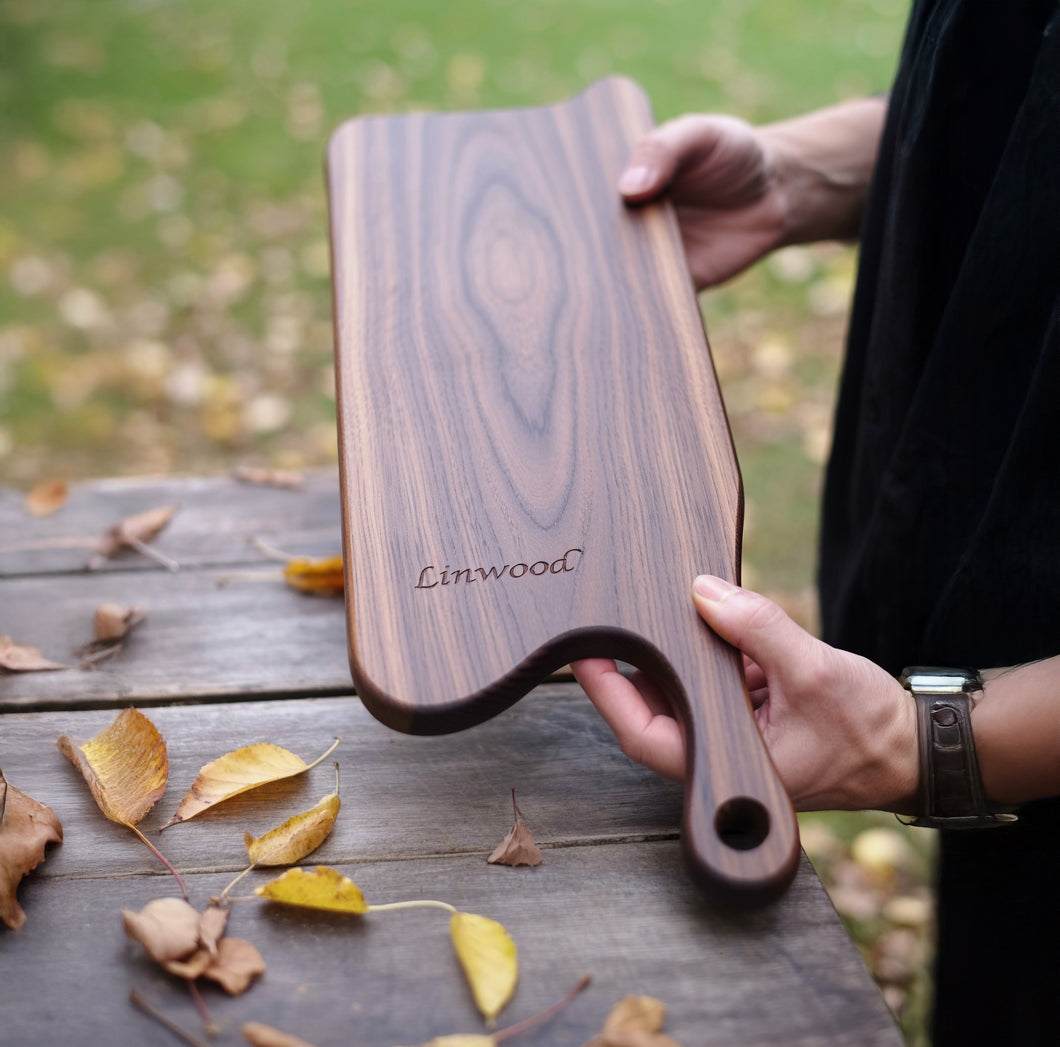 Handcrafted Charcuterie Board – Live Edge Solid Wood Cheese Board