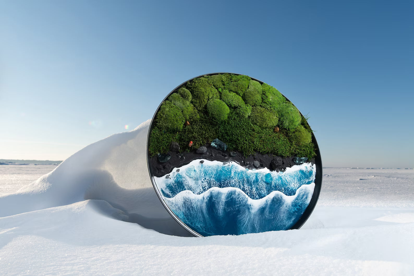 Framed Moss and Resin Sea Art – Botanical Ocean Wave Wall Decor for Coastal Home & Office