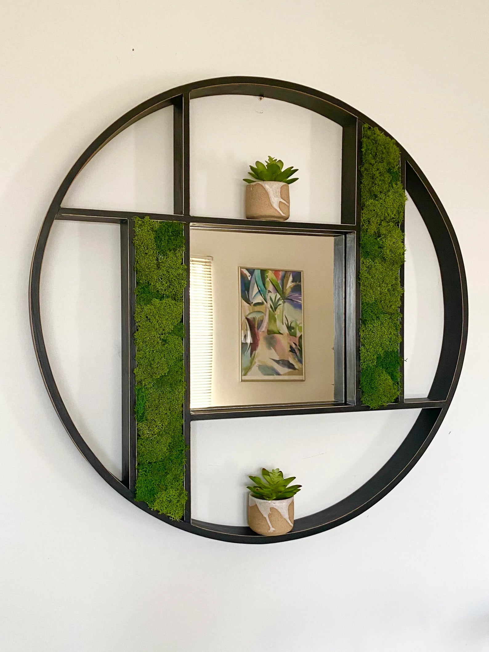 Reindeer Moss Mirror Wall Hanging – 30" Round Designer Home Decor