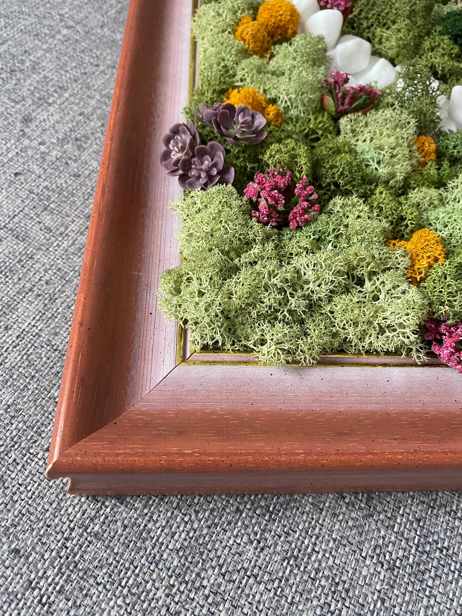 Moss Wall Decor – Handmade Preserved Moss Picture | No Care Green Living Wall