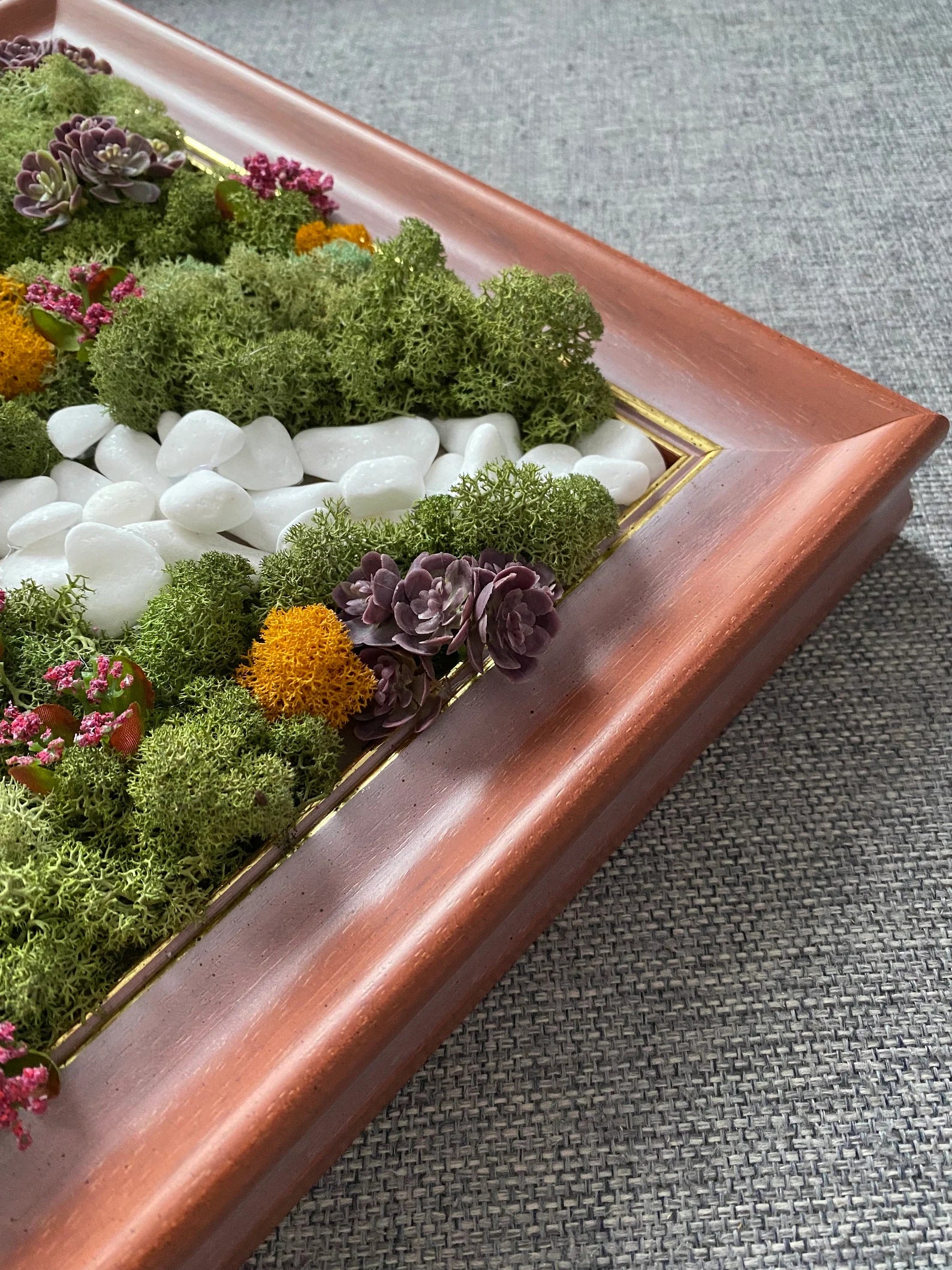 Moss Wall Decor – Handmade Preserved Moss Picture | No Care Green Living Wall