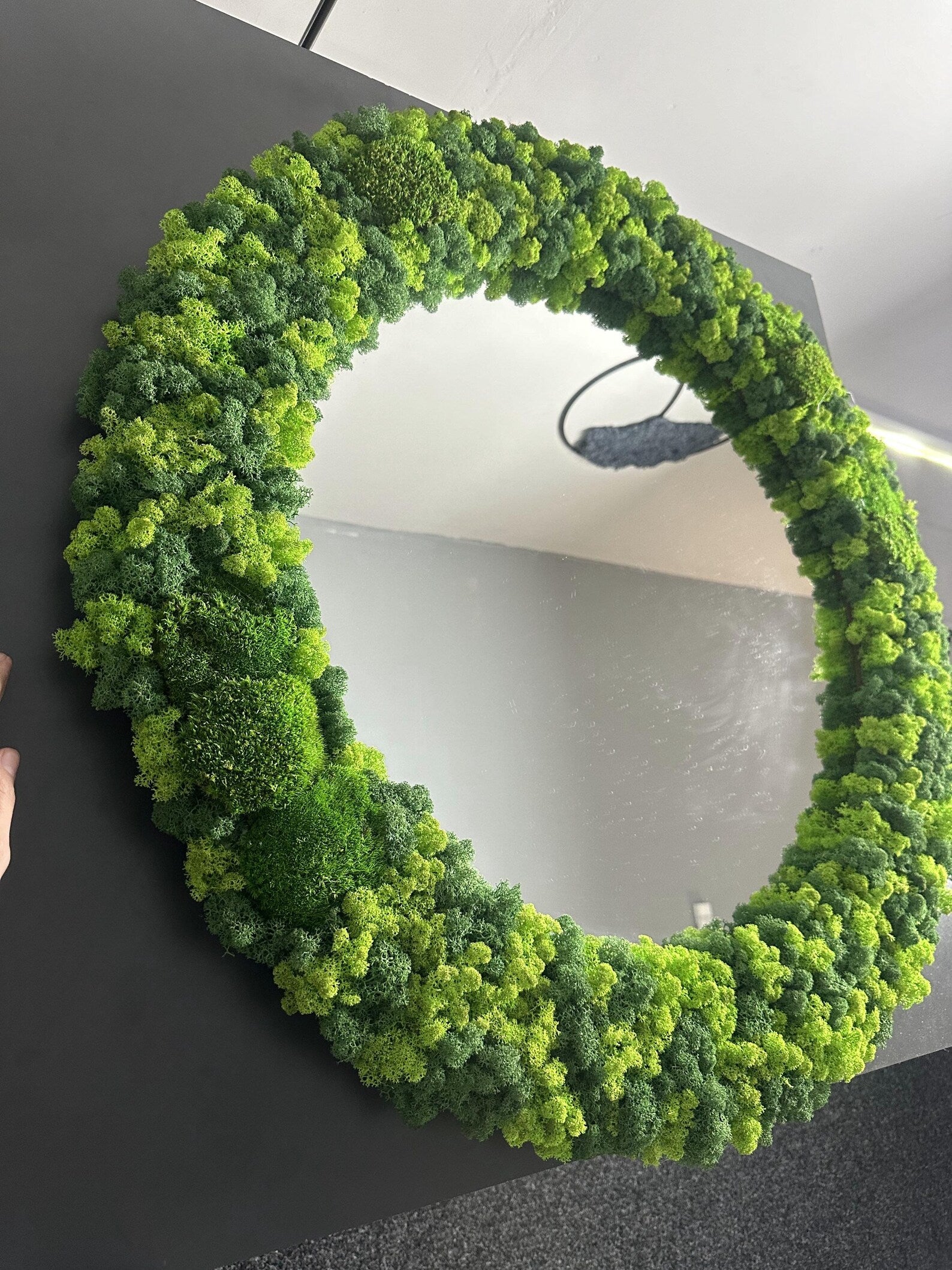 Round Moss Wall Mirror – Large Bathroom Mirror with Preserved Moss Art Decor