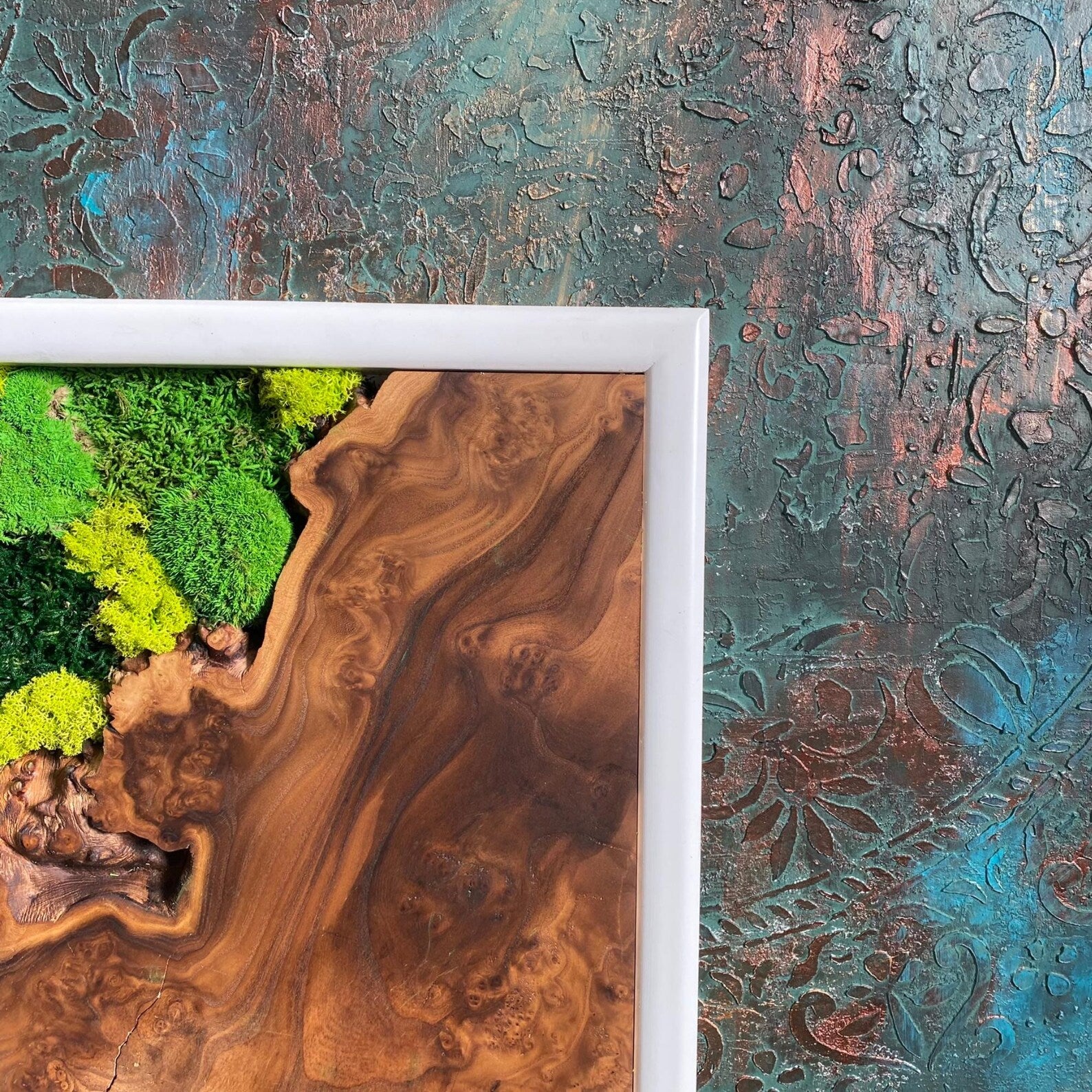 Handcrafted Olive Wood & Preserved Moss Wall Art – Live Edge Rustic Decor