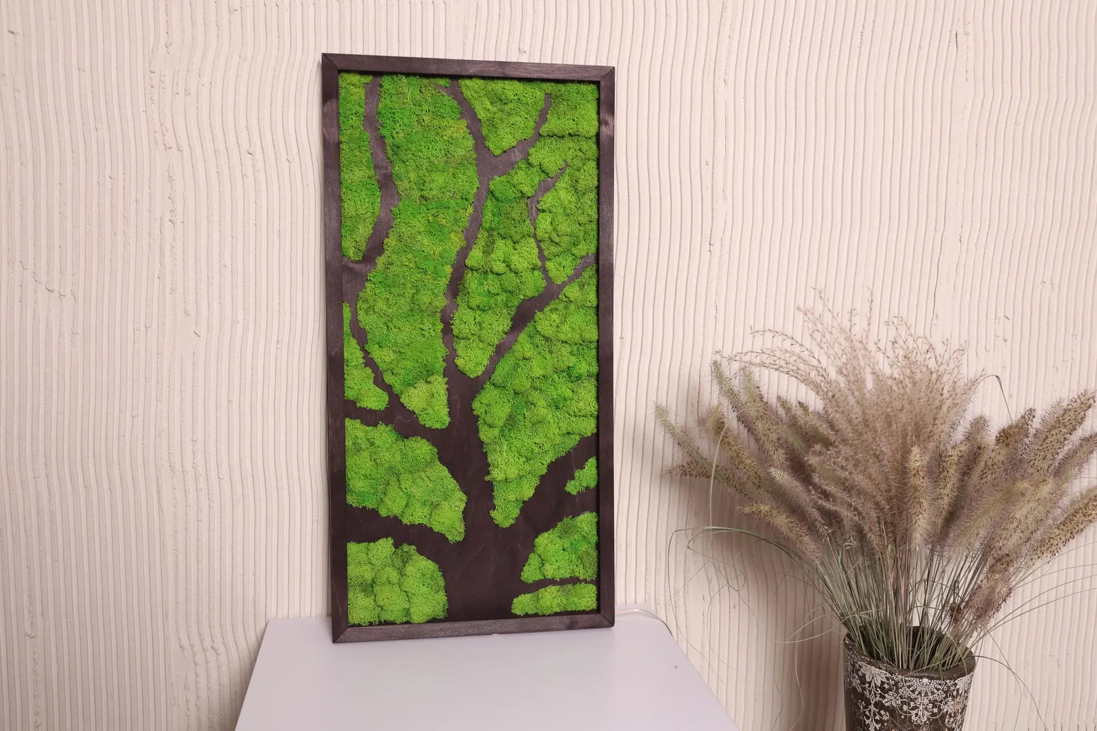 LED Moss Tree Wall Hanging – Unique Nature Wall Art for Modern Interiors