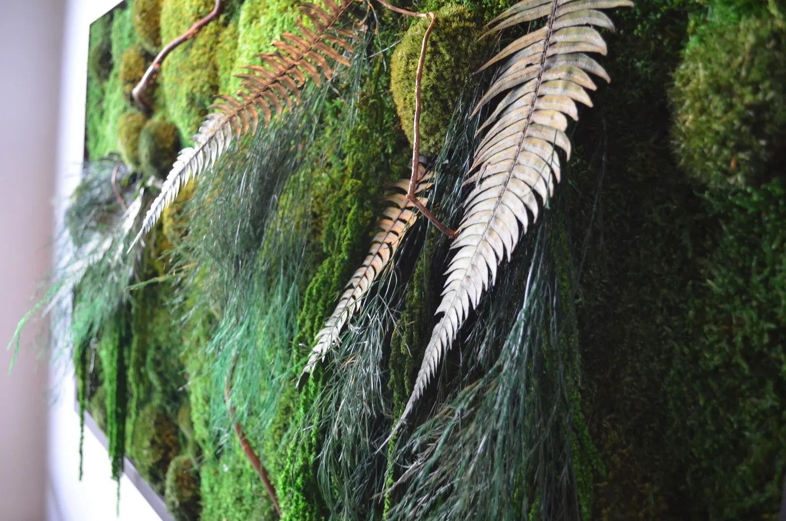 Botanic LED Moss Wall Art – Maintenance-Free Preserved Moss Décor, Living Forest Design, Perfect Christmas Gift