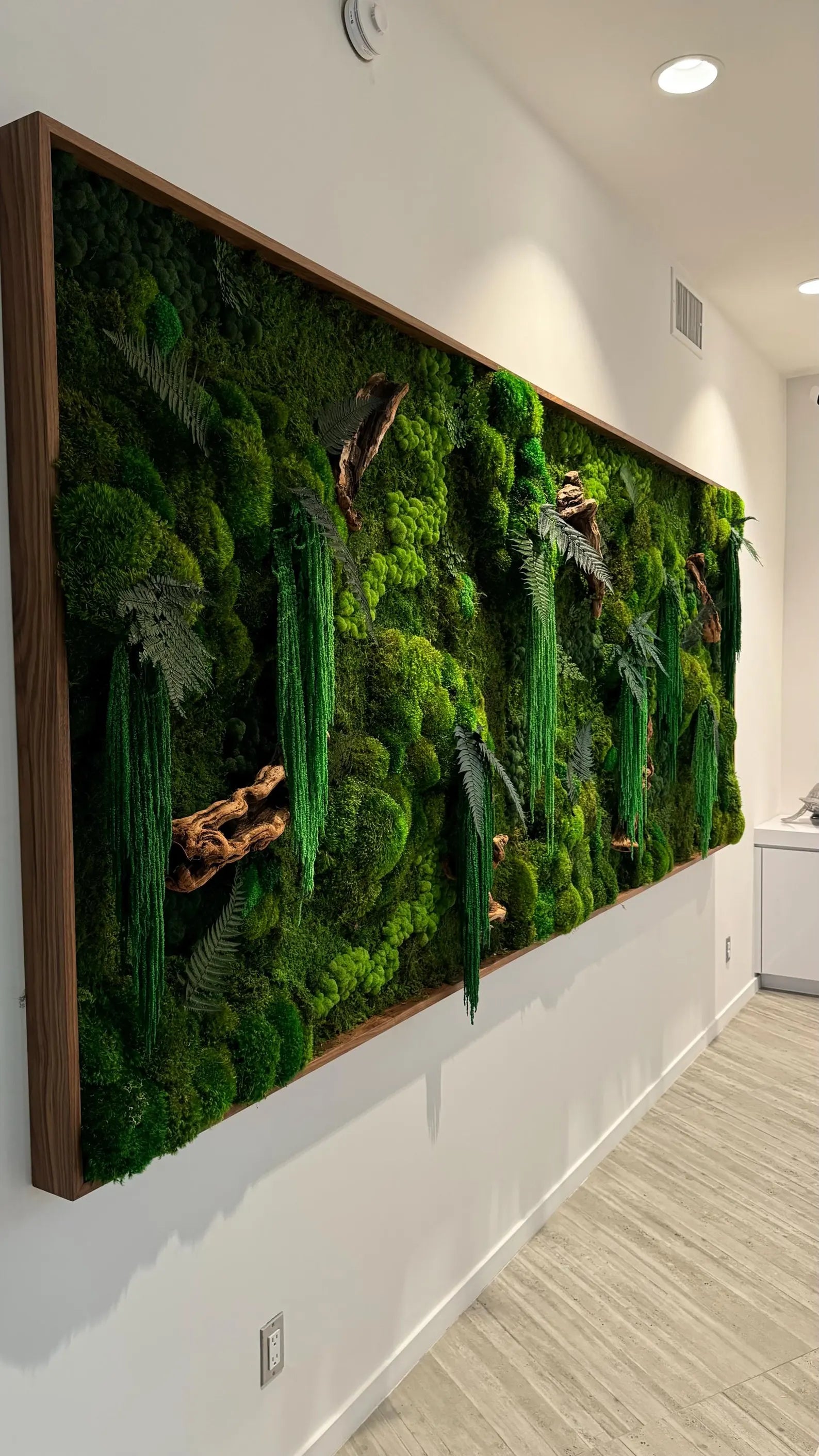 The Forgotten Forest – Preserved Moss Wall Art with Grapewood & Amaranths