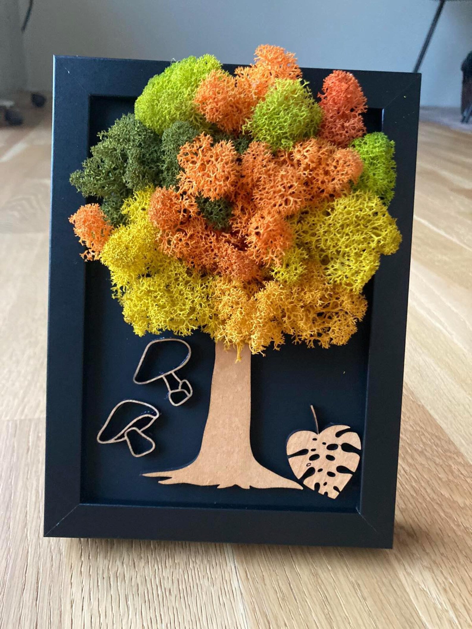 Moss Wall Art – Wooden Frame Nature Decor for Home & Office